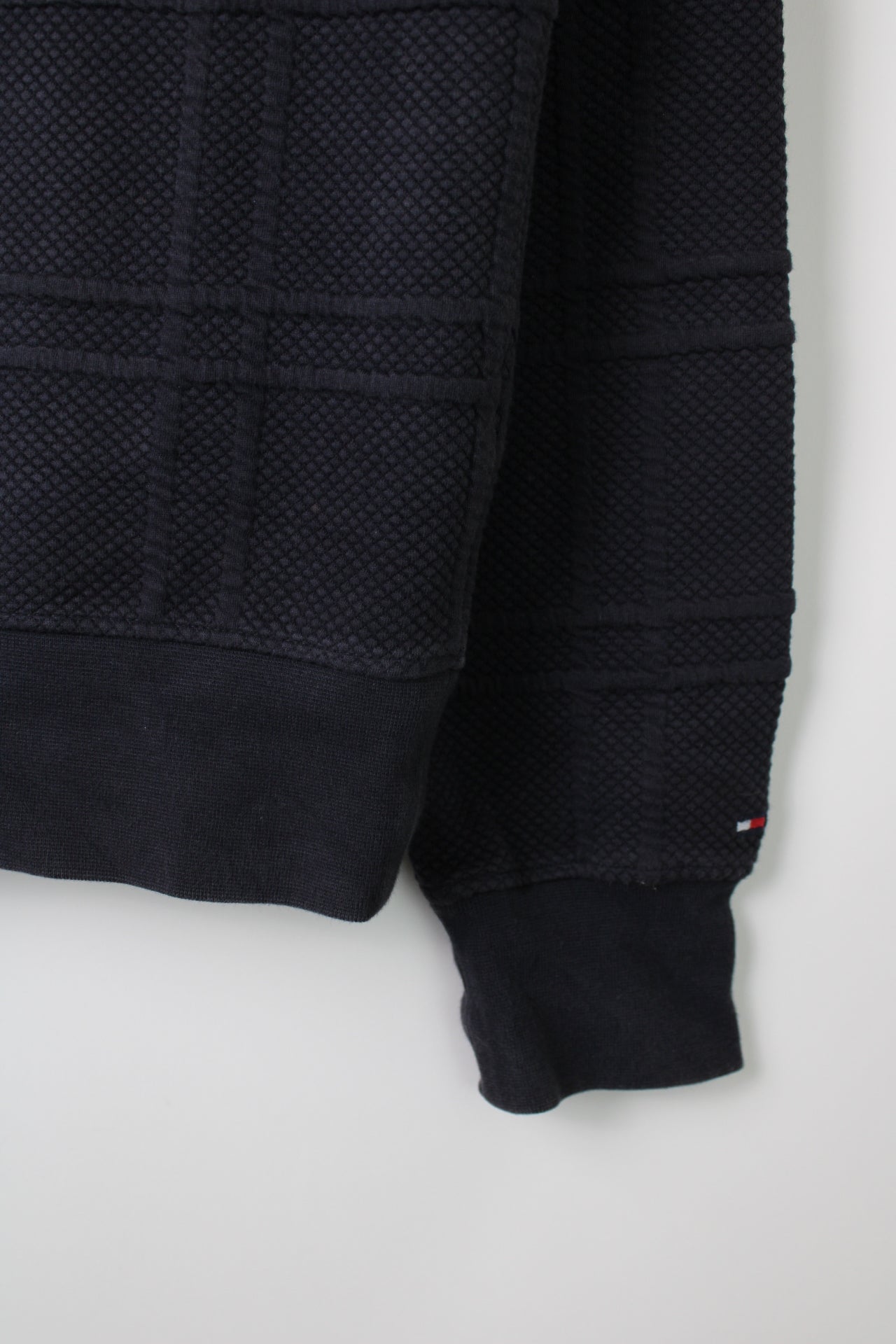 TOMMY HILFIGER SWEATER STRUCTURED PATTERN NAVY BLUE - L/XL