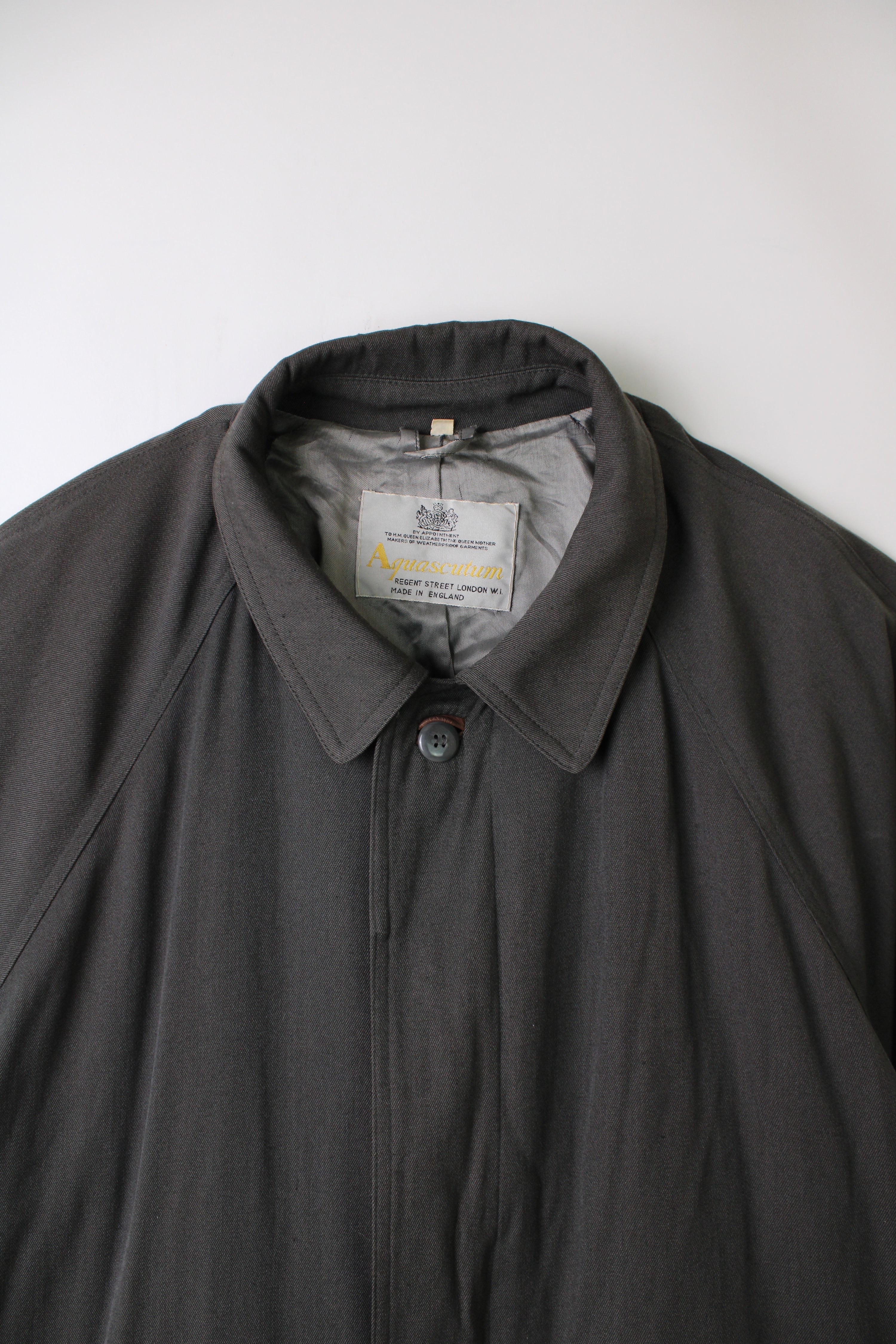 AQUASCUTUM VINTAGE TRENCH COAT DARK GRAY - L/XL