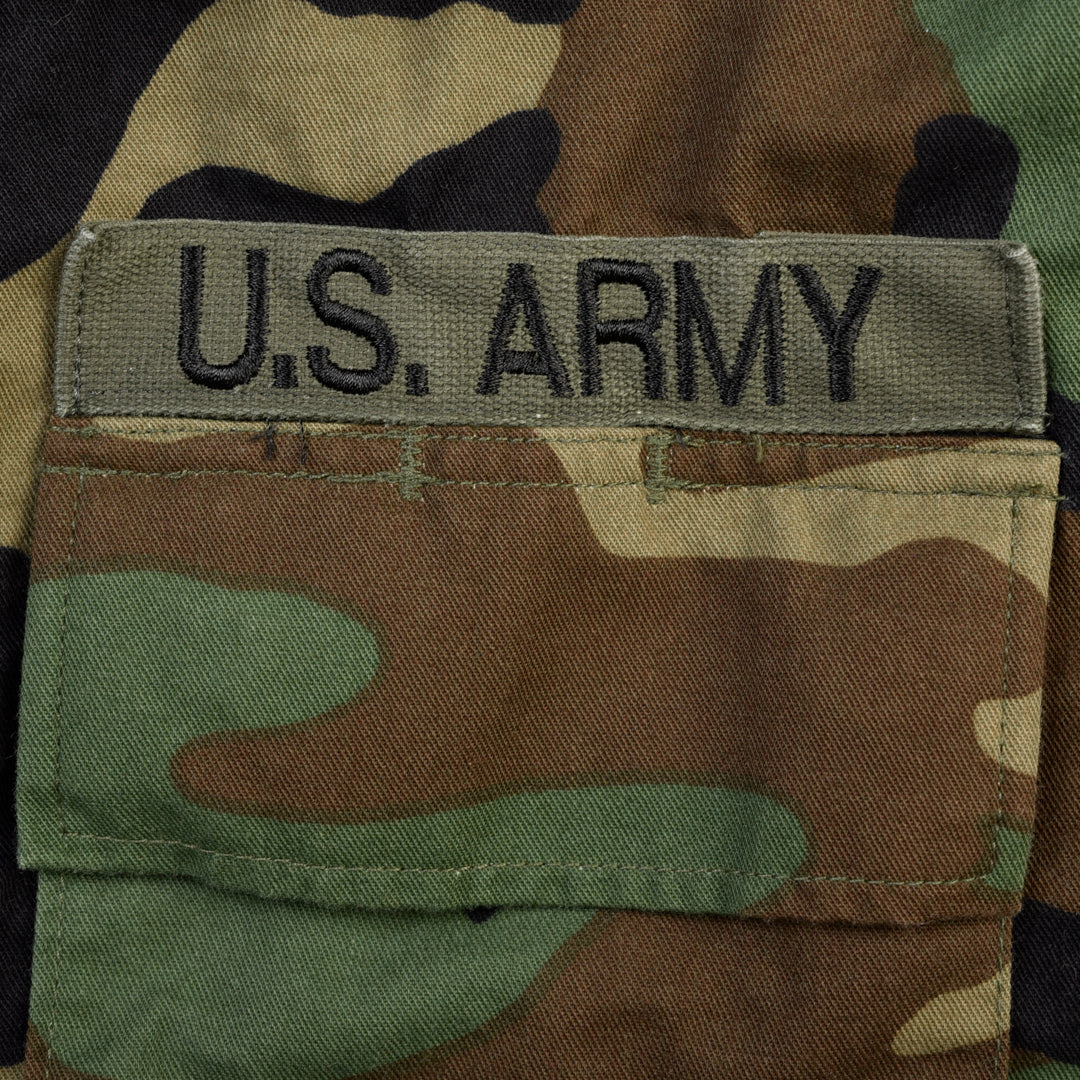 US ARMY COMBAT FIELD JACKET WOODLAND CAMO - SMALL
