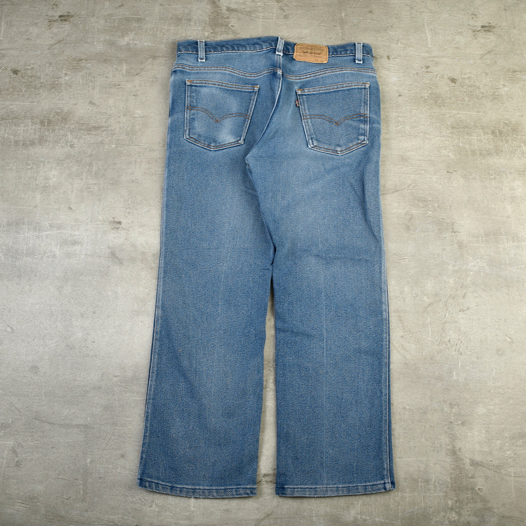 VINTAGE DENIM BOOTCUT JEANS MADE IN USA - 38X31