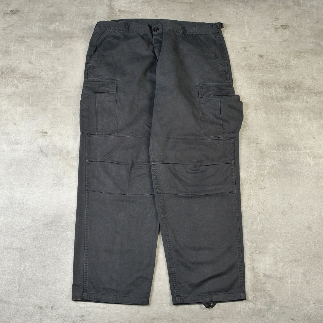 US ARMY VINTAGE CARGO PANTS BLACK - LARGE