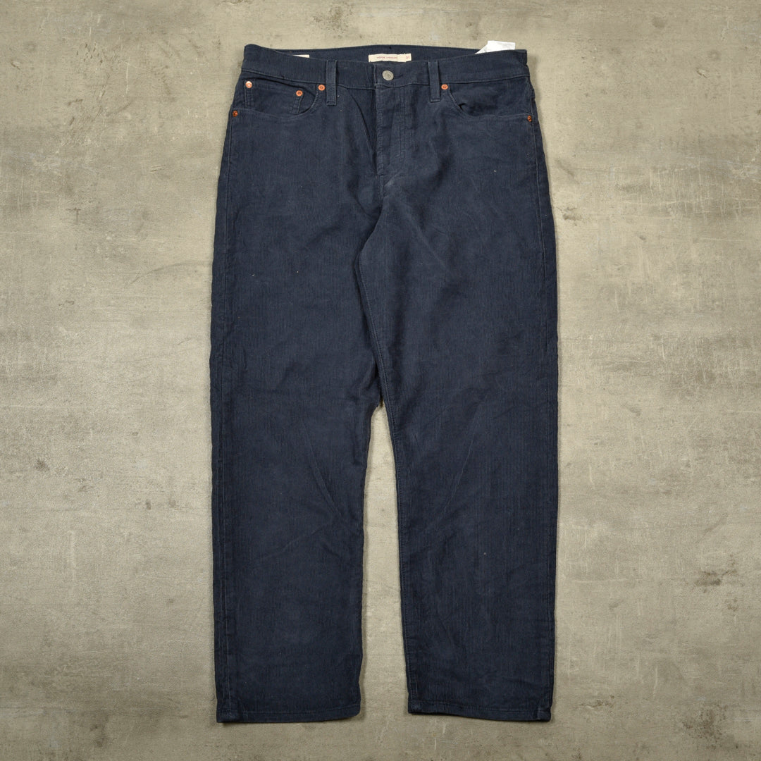 LEVIS VELVET CORDUROY TROUSERS BLUE  BIG E - 31