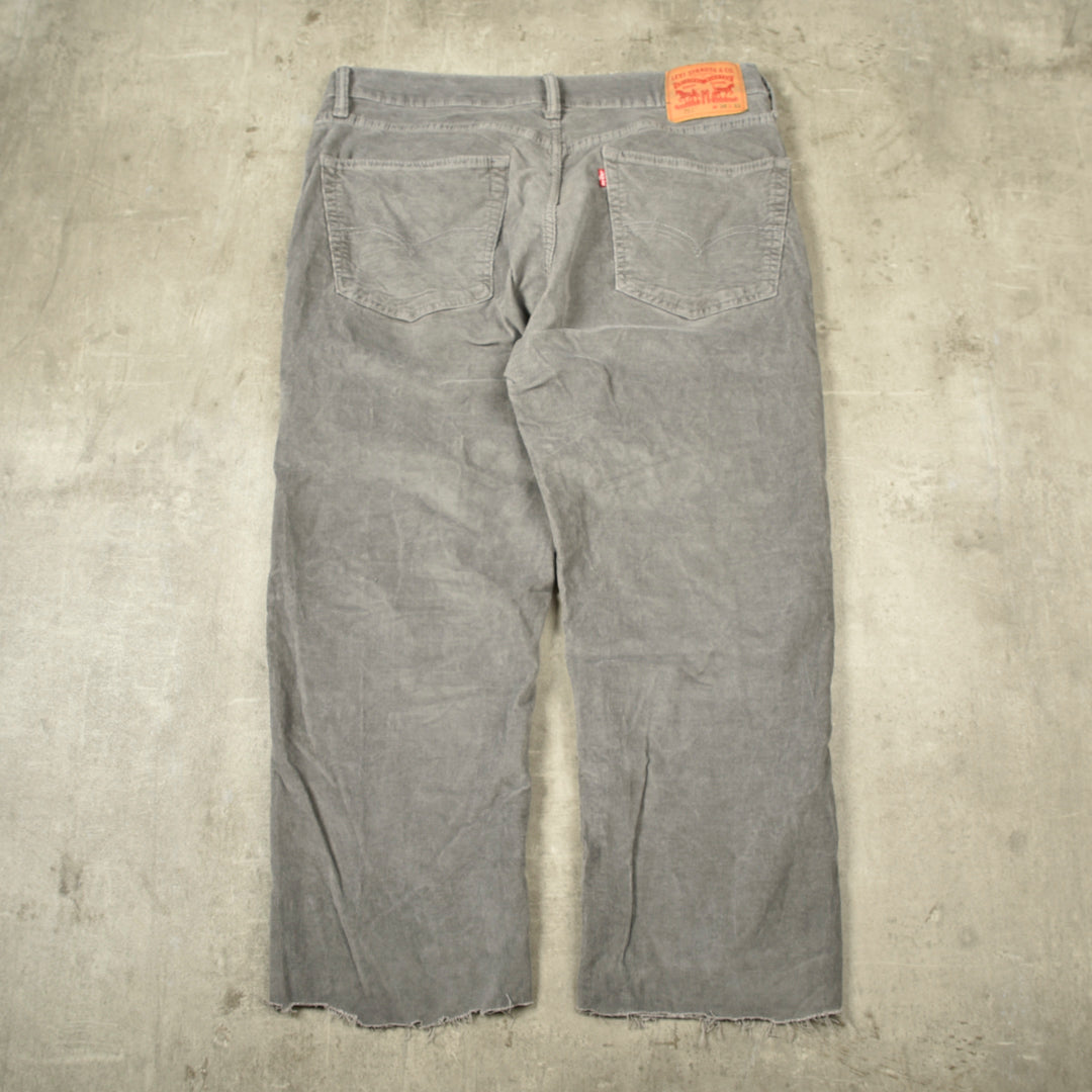 LEVIS 751 VELVET CORDUROY TROUSERS GREY - 36