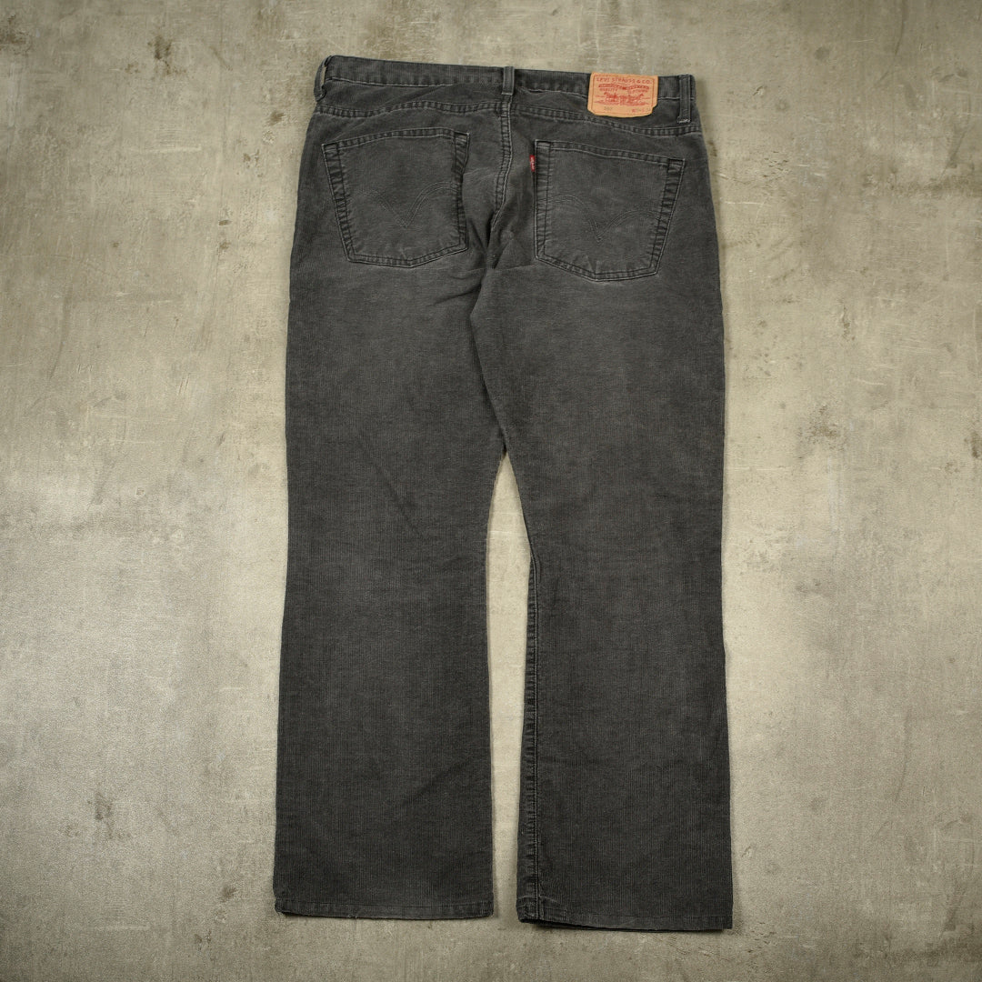 LEVIS 507  VELVET CORDUROY TROUSERS BLACK BOOTCUT -34