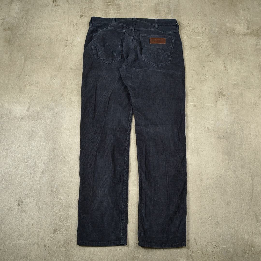 WRANGLER VELVET CORDUROY TROUSERS BLUE - 33