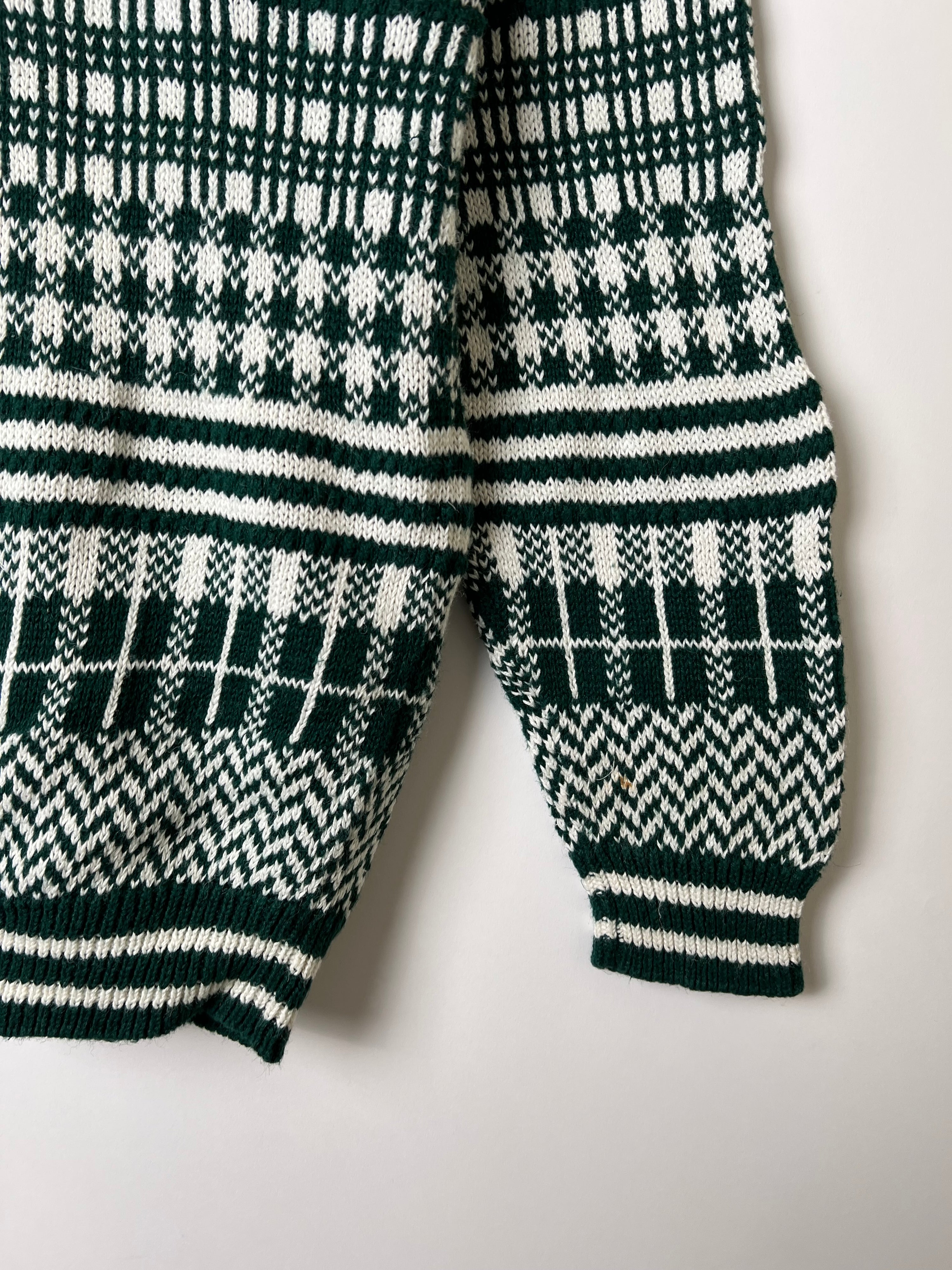 VINTAGE SWEATER COSBY PATTERN CRAZYKNIT WHITE GREEN - M