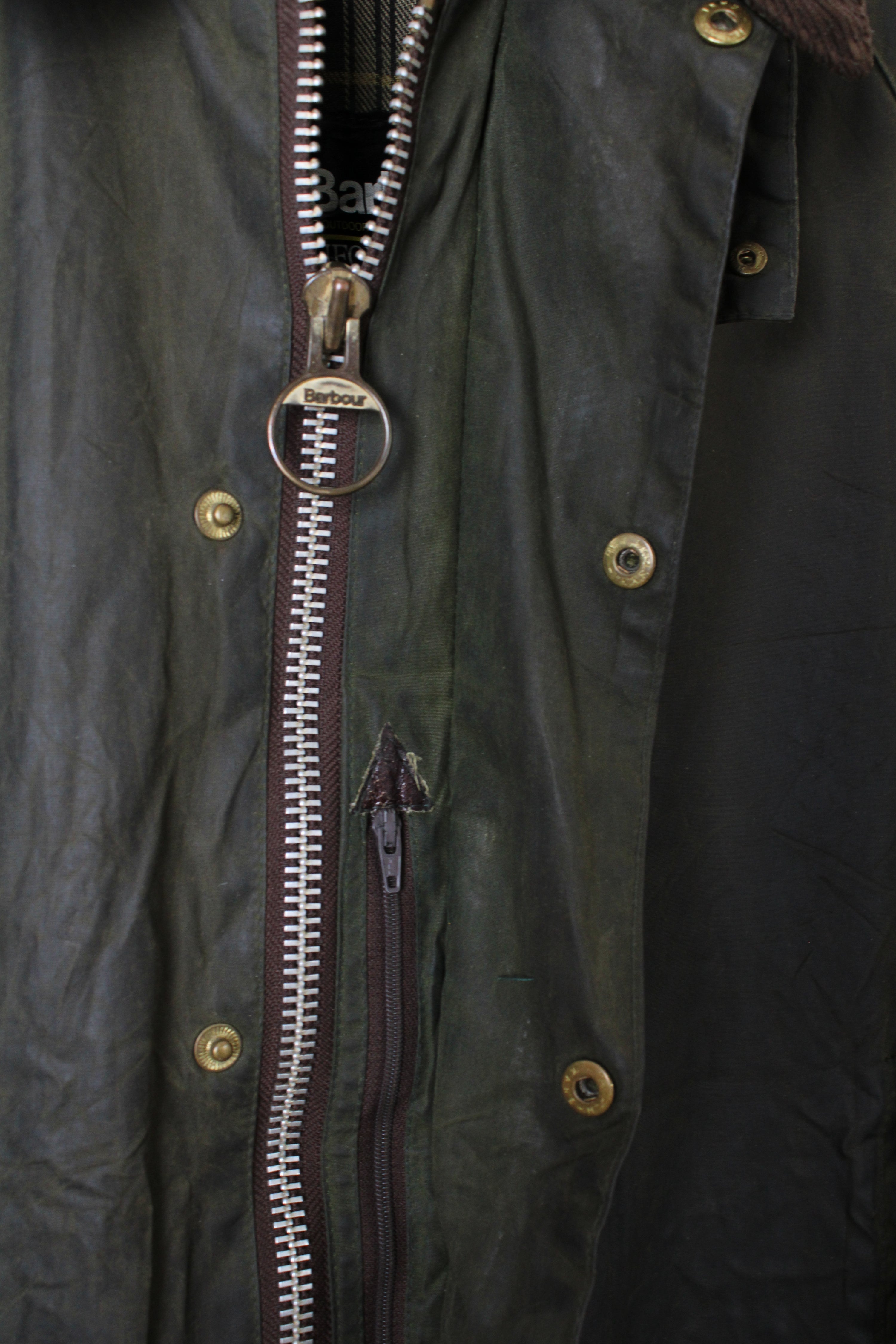 BARBOUR BEAUFORT VINTAGE 2 CREST WAXED JACKET GREEN - M/L