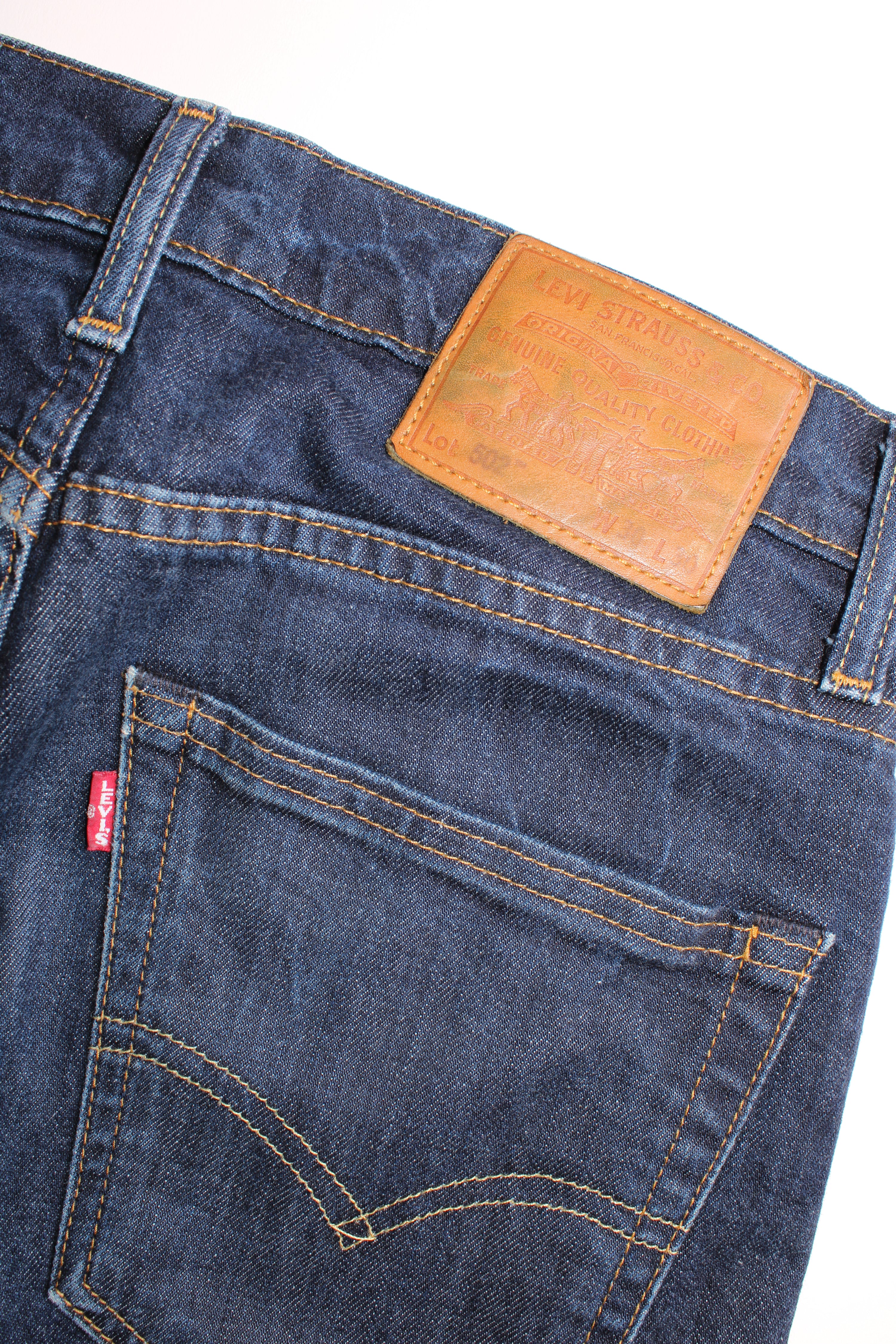 LEVIS 502 JEANS SHORTS DARK WASH - W30
