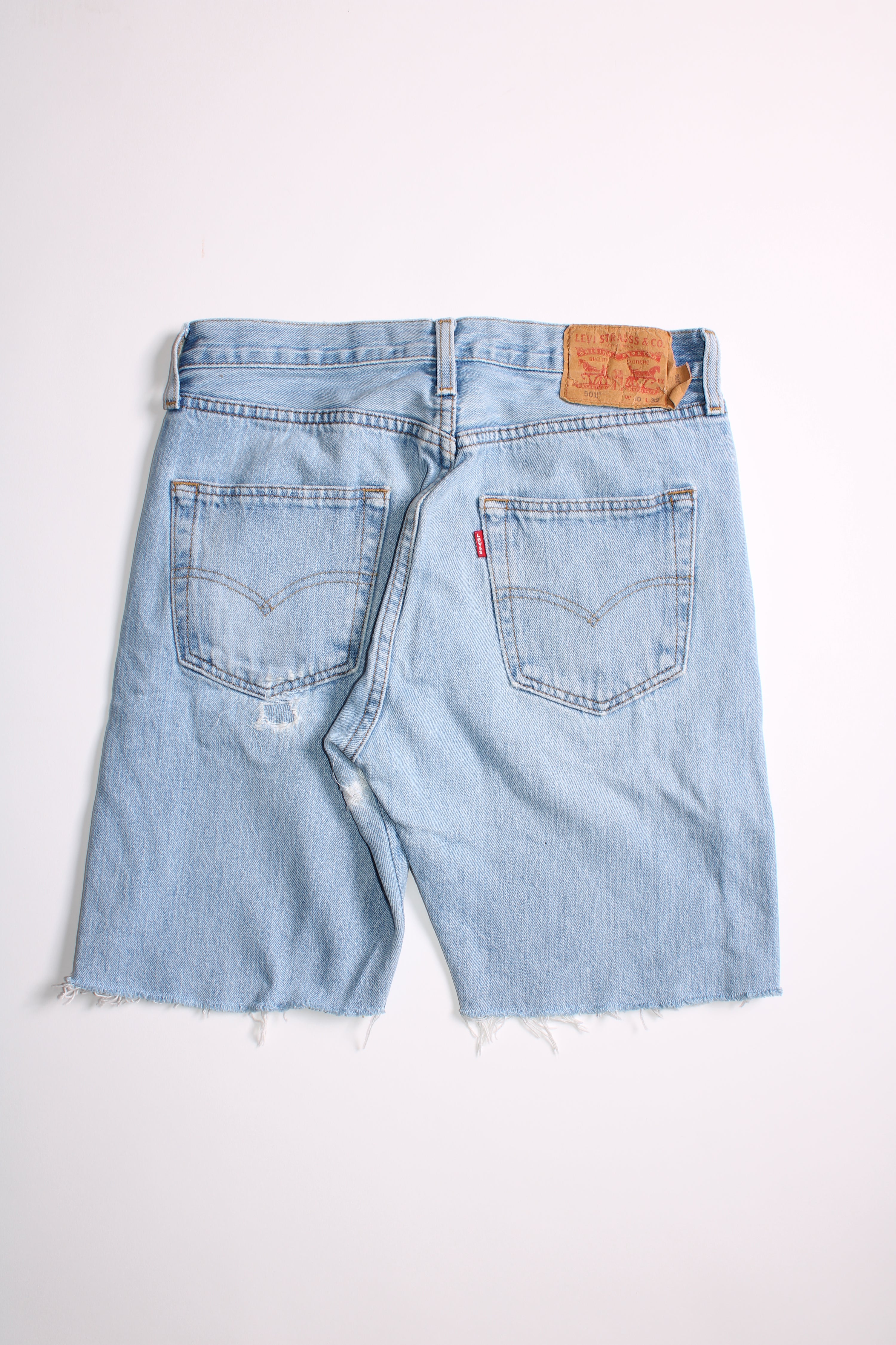 LEVIS 501 JEANS SHORTS LIGHT BLUE WASH - W30