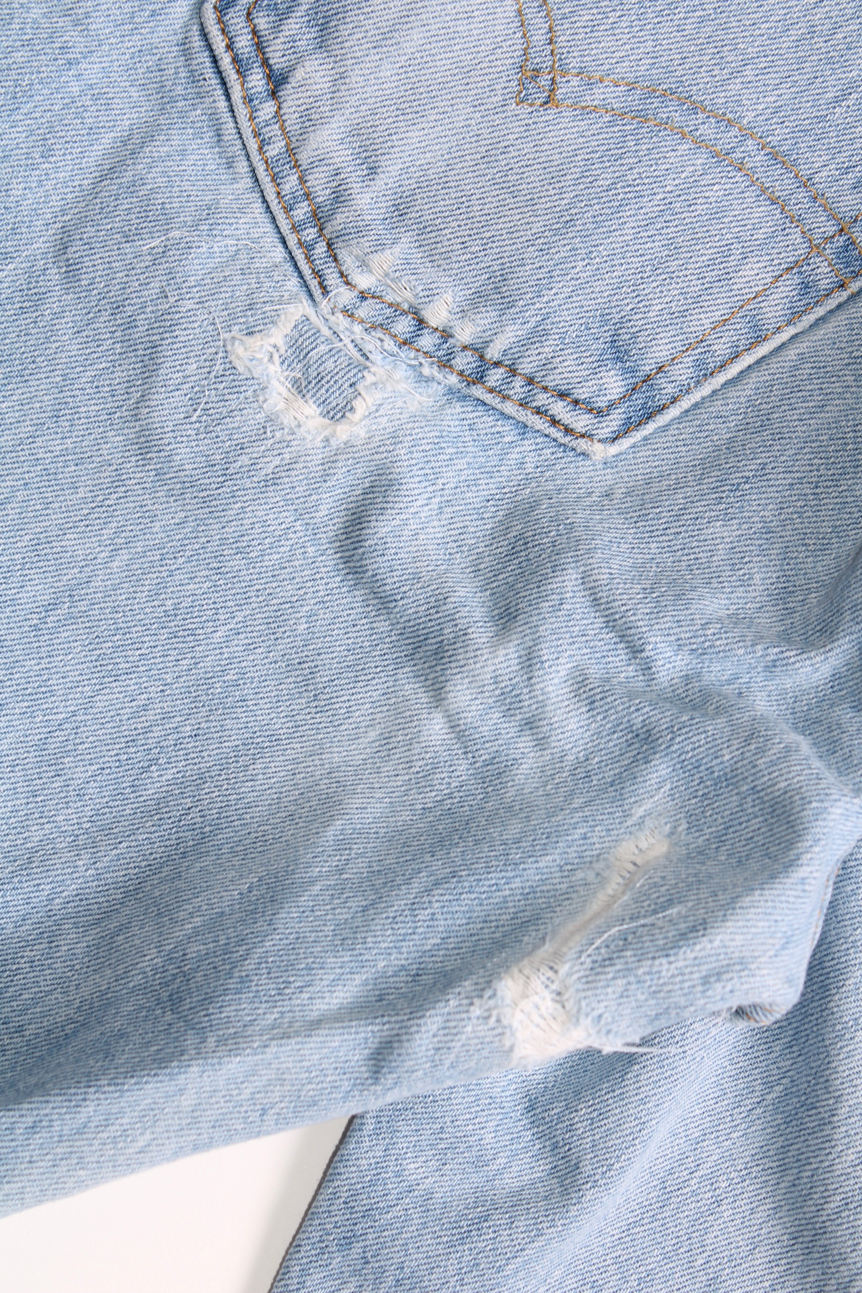 LEVIS 501 JEANS SHORTS LIGHT BLUE WASH - W30