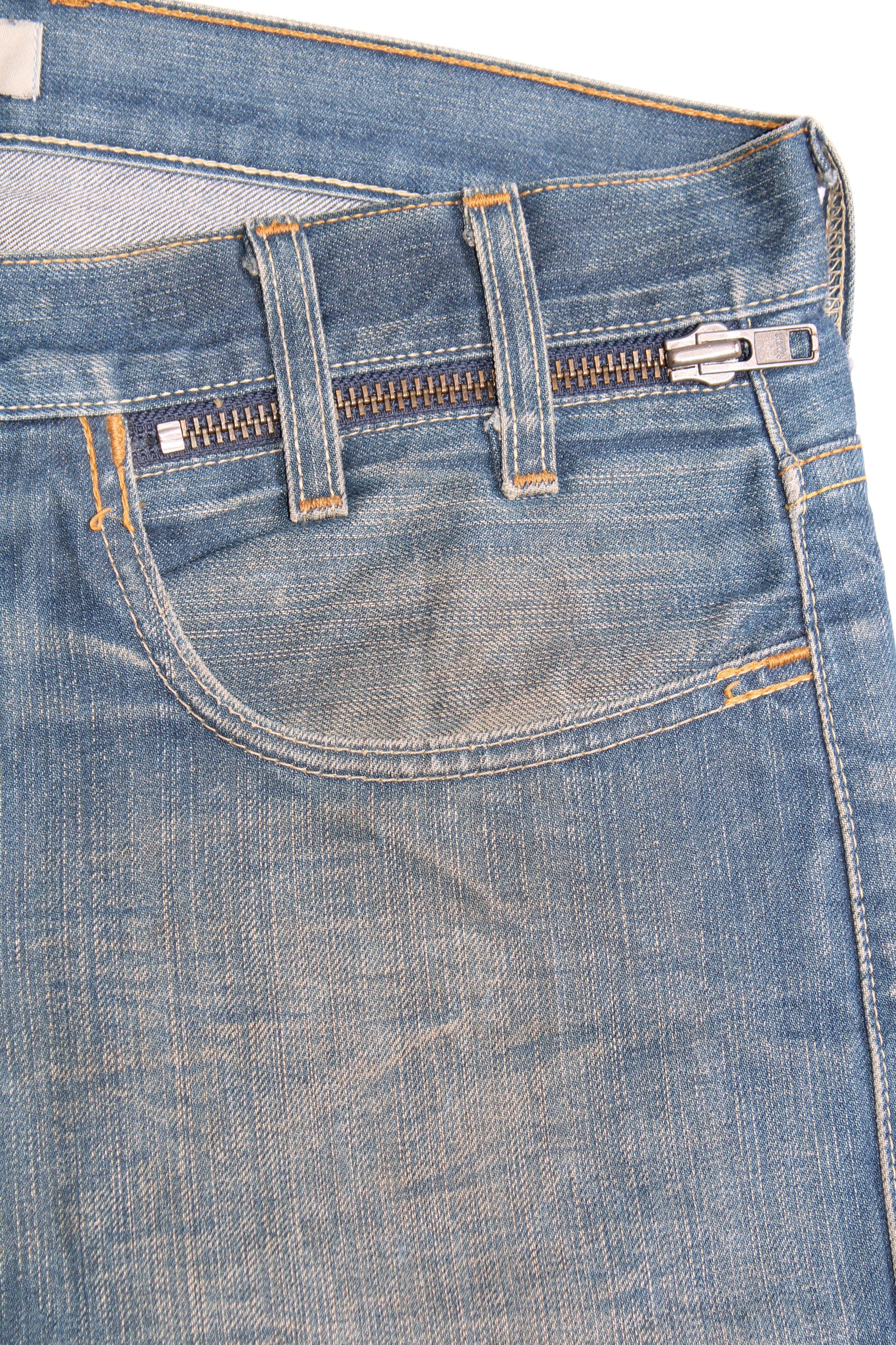 LEVIS 504 JEANS SHORTS LIGHT BLUE WASH - W33