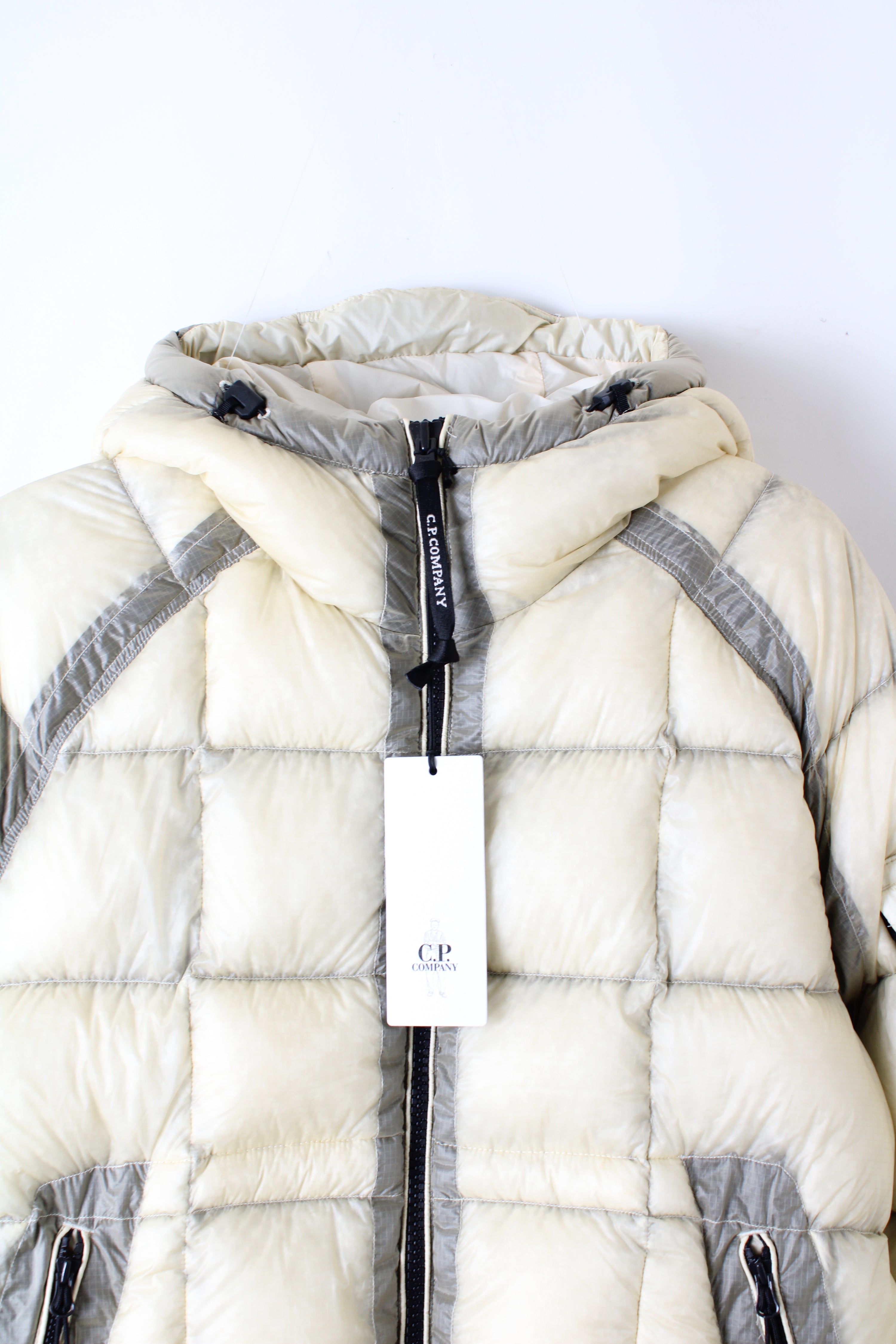 CP COMPANY DD SHELL HOODED DOWN PUFFER JACKET GAUZE WHITE - SMALL