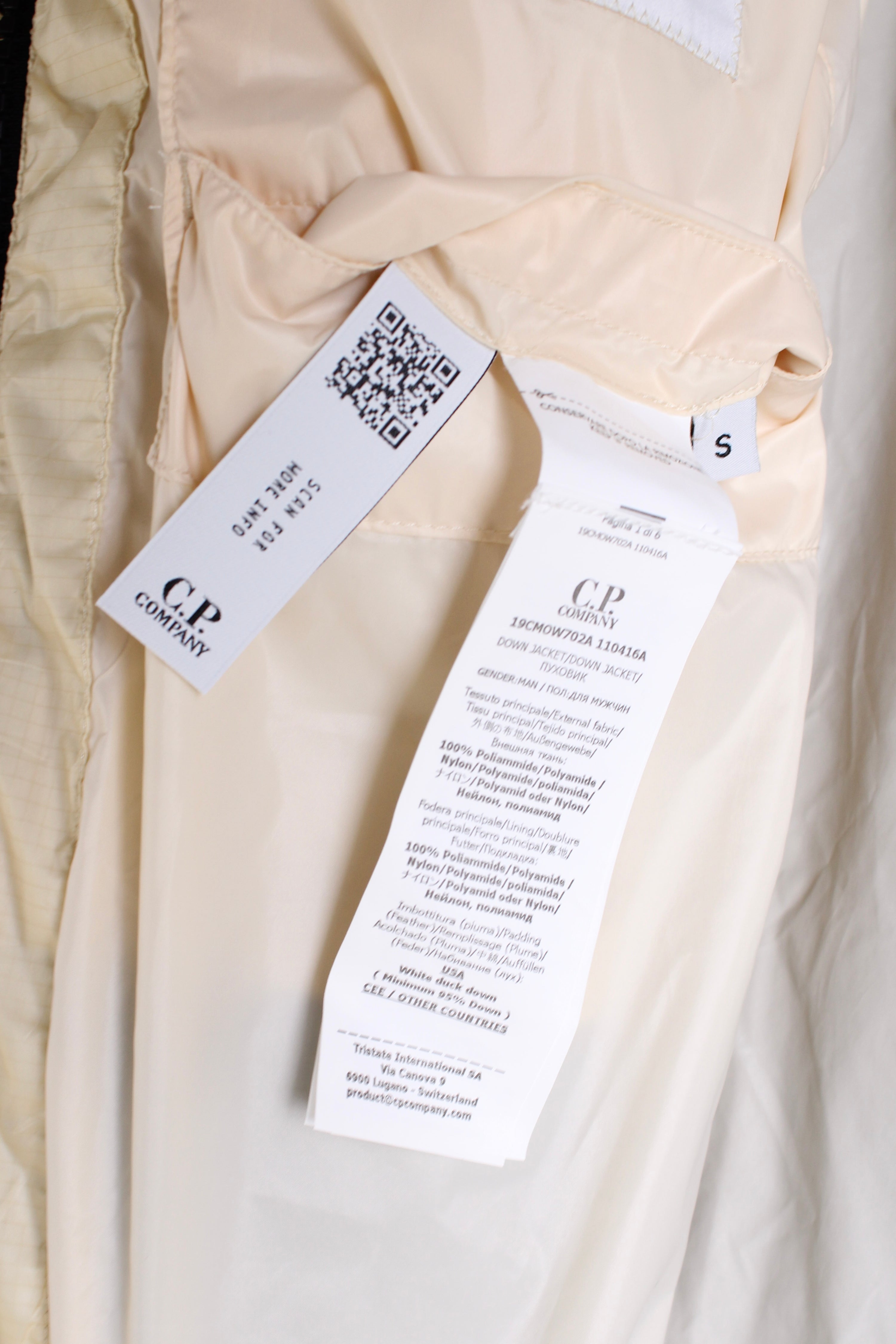 CP COMPANY DD SHELL HOODED DOWN PUFFER JACKET GAUZE WHITE - SMALL