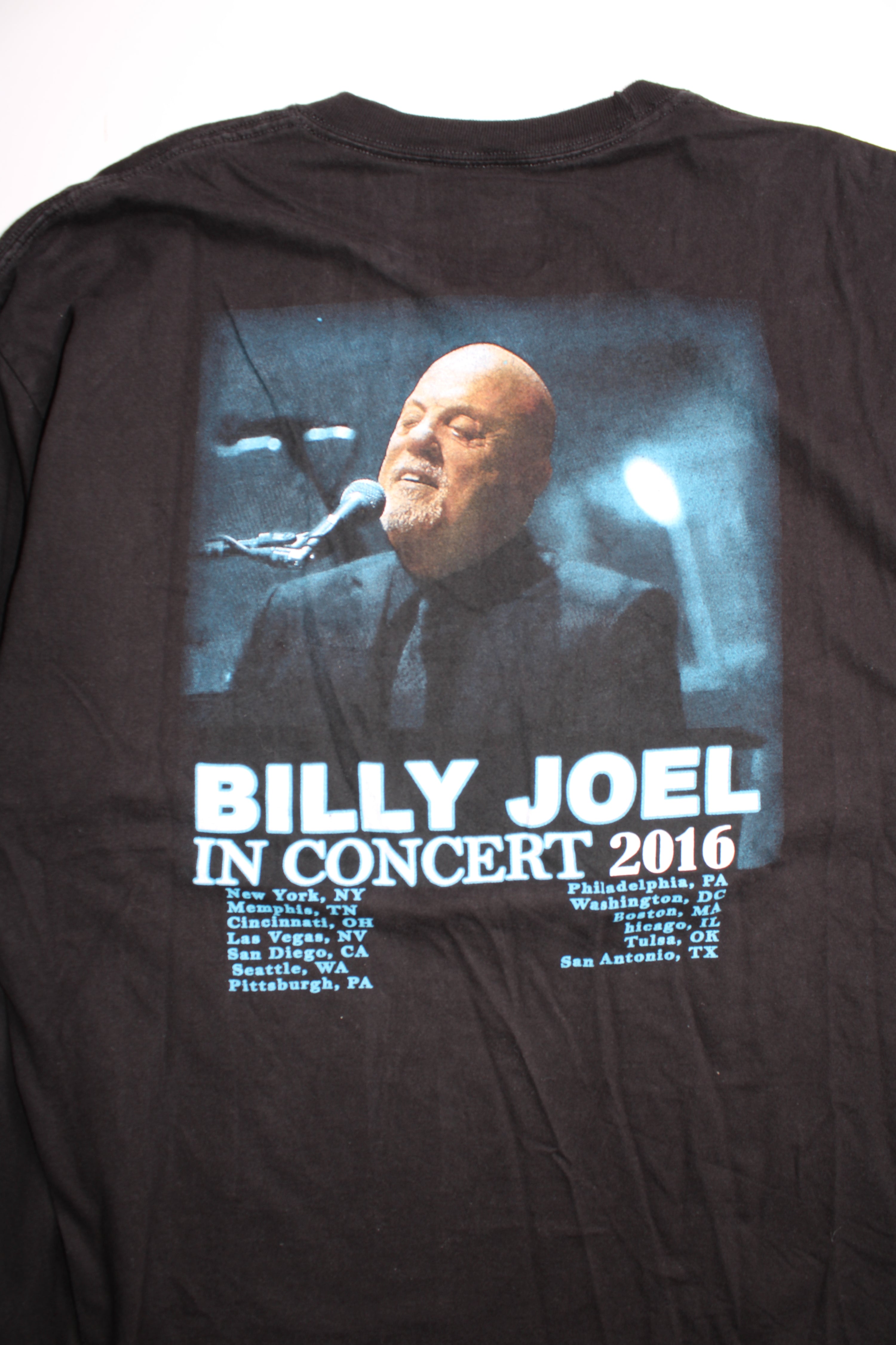 BILLY JOEL 2016 CONCERT T-SHIRT - 2XL