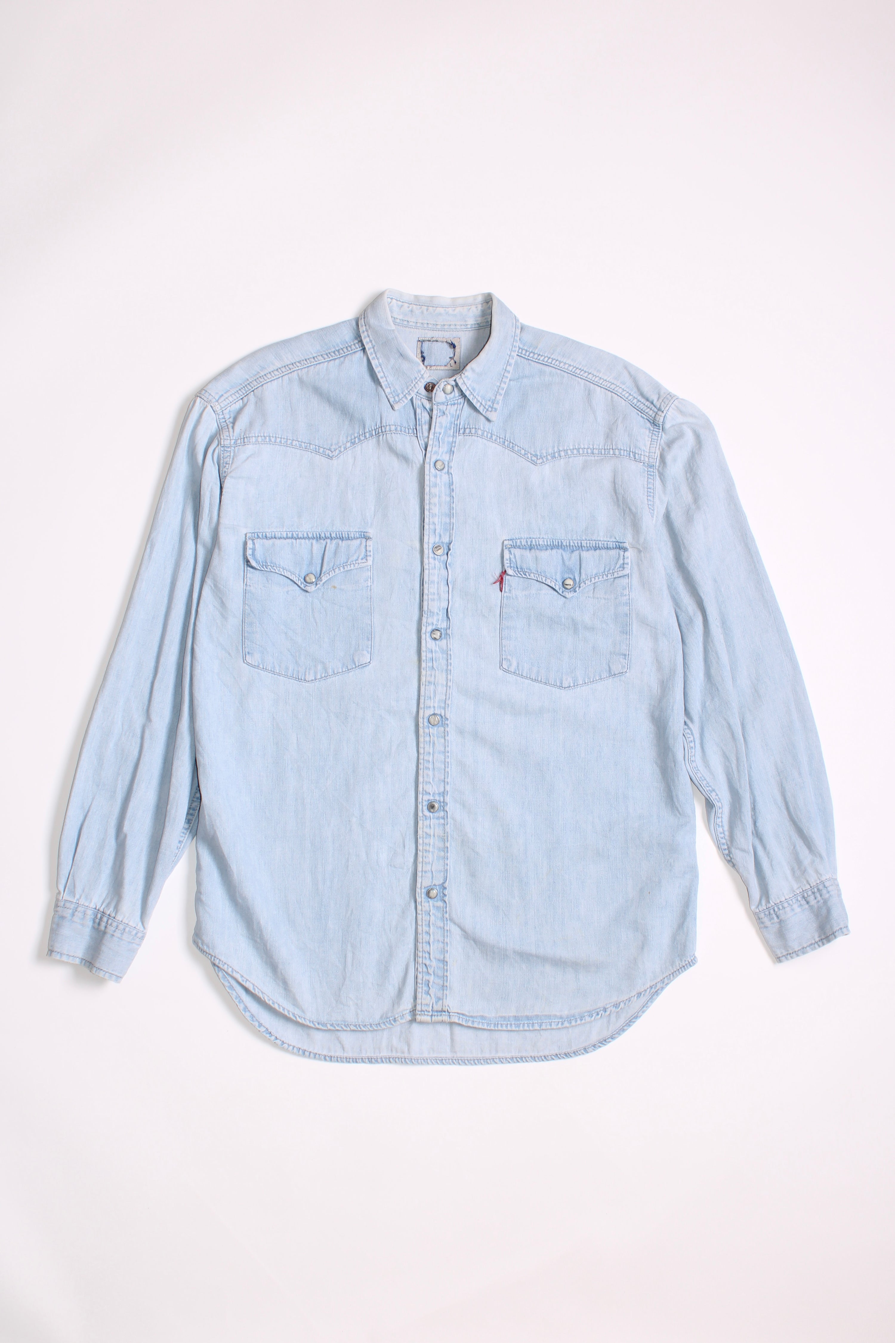 LEVIS VINTAGE WESTERN DENIM SHIRT LIGHT BLUE WASH 1990S VTG - L
