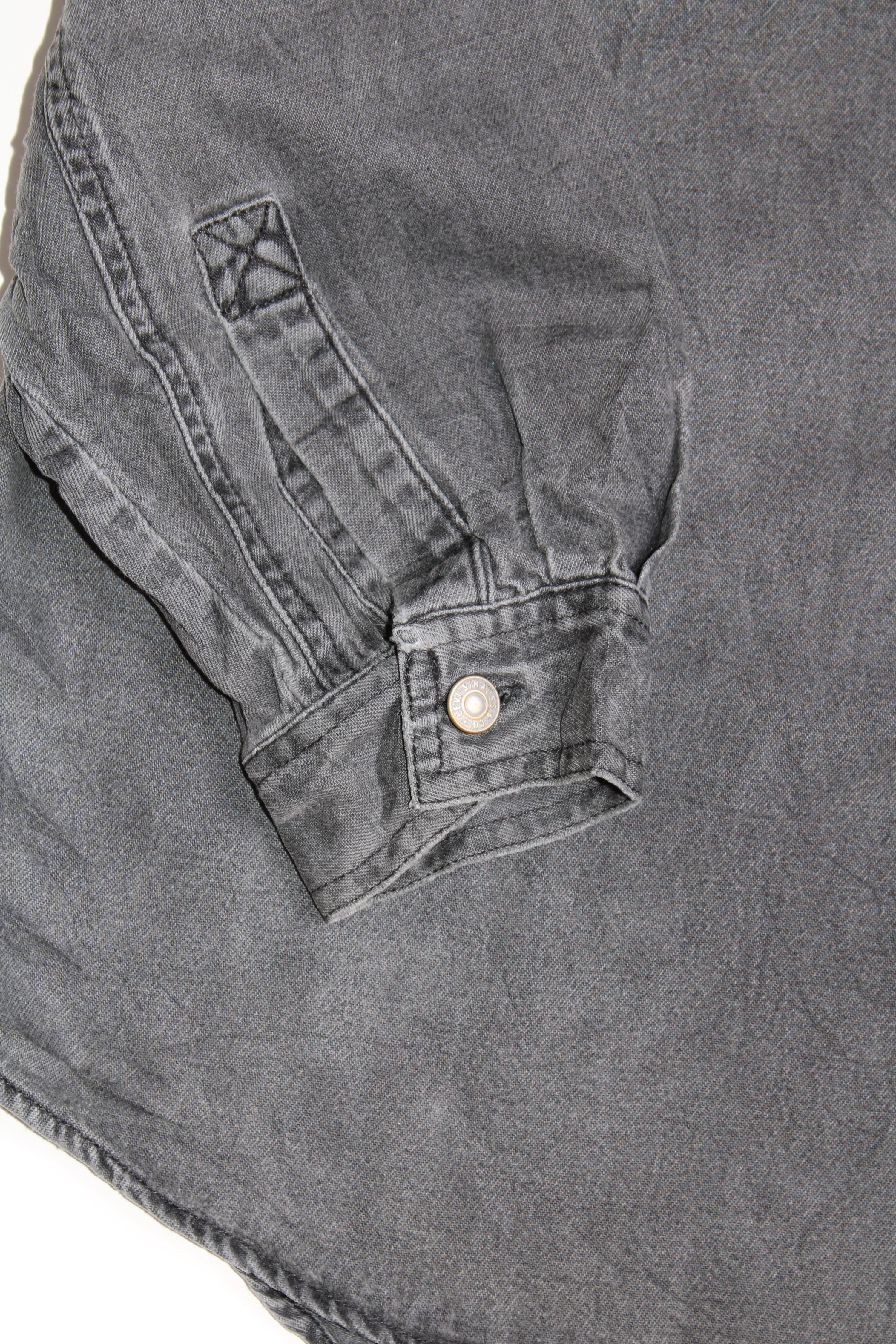 LEVIS VINTAGE WESTERN DENIM SHIRT BLACK WASH 1990S VTG - L