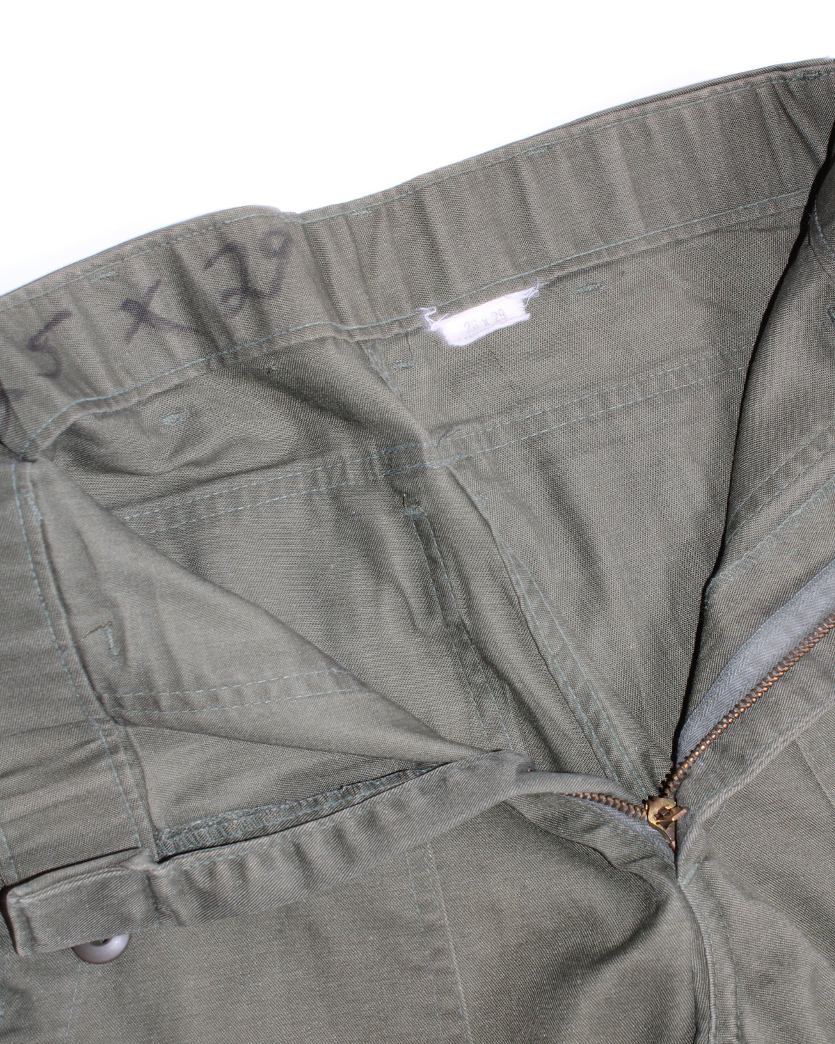 US ARMY VINTAGE OG 507 FATIGUE PANTS OLIVE GREEN - W26
