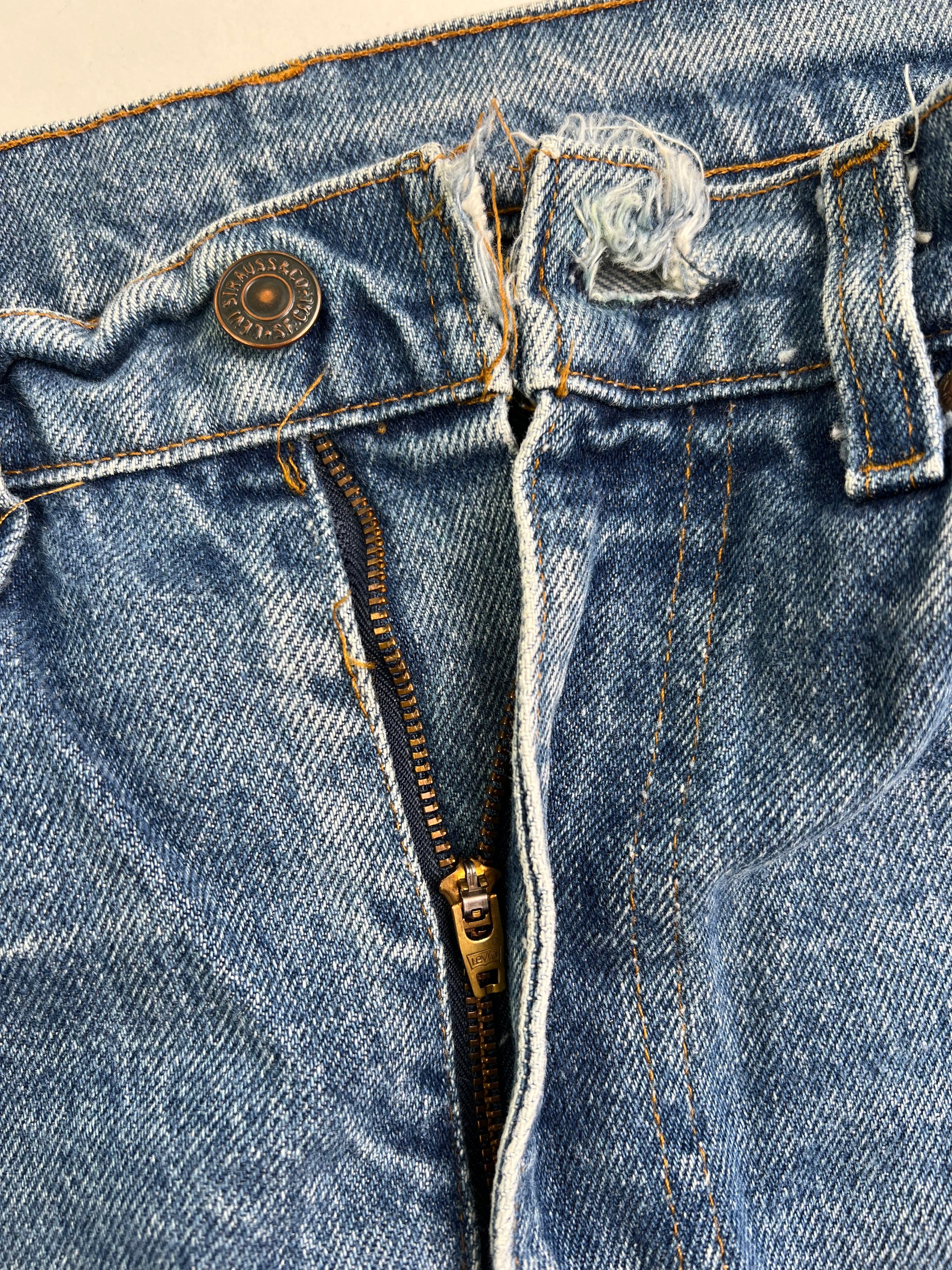 LEVIS 517 BOOTCUT VINTAGE JEANS ORANGE TAB MADE IN USA - W33