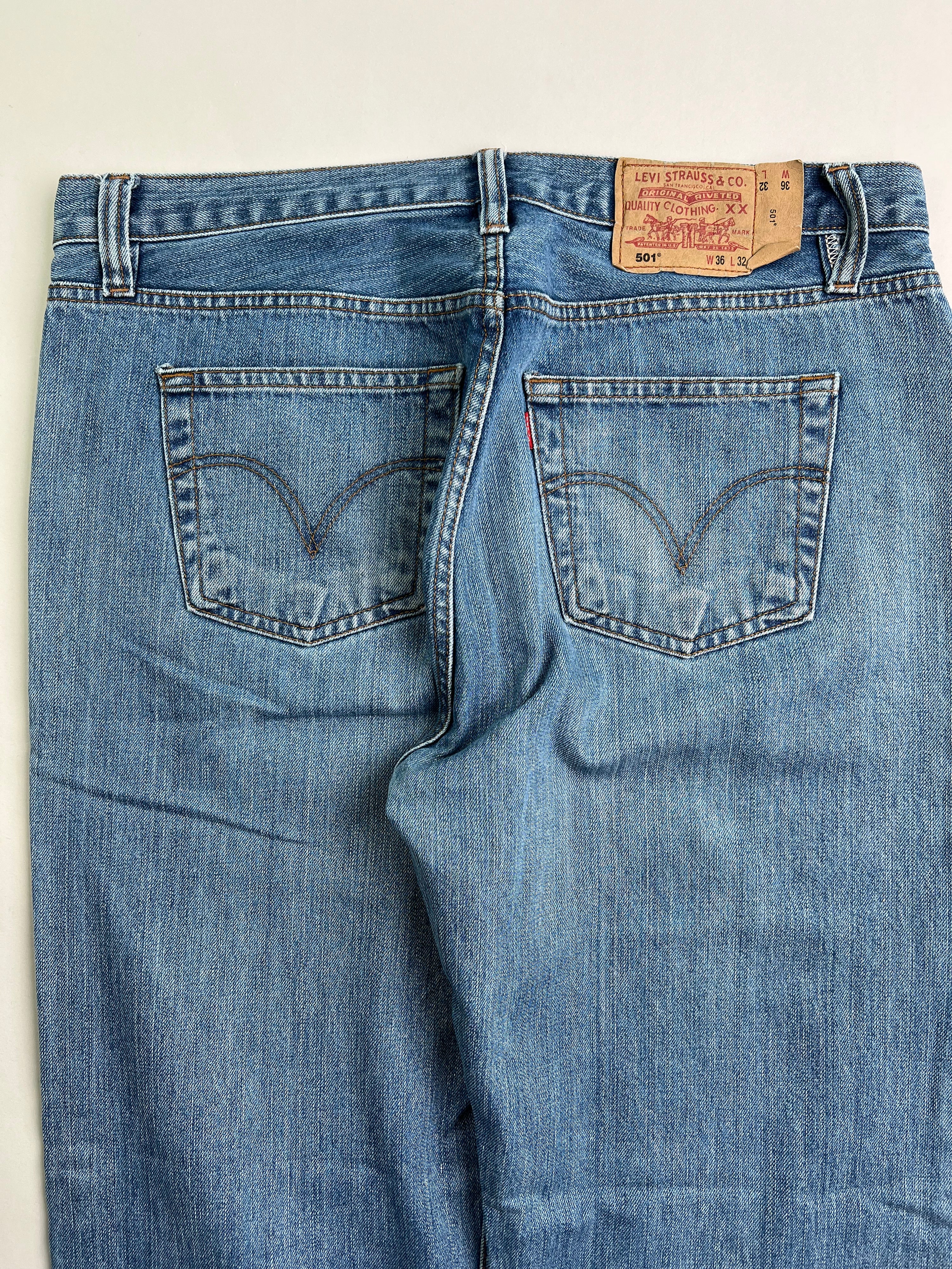 LEVIS 501 VINTAGE MEDIUM WASH JEANS - W36