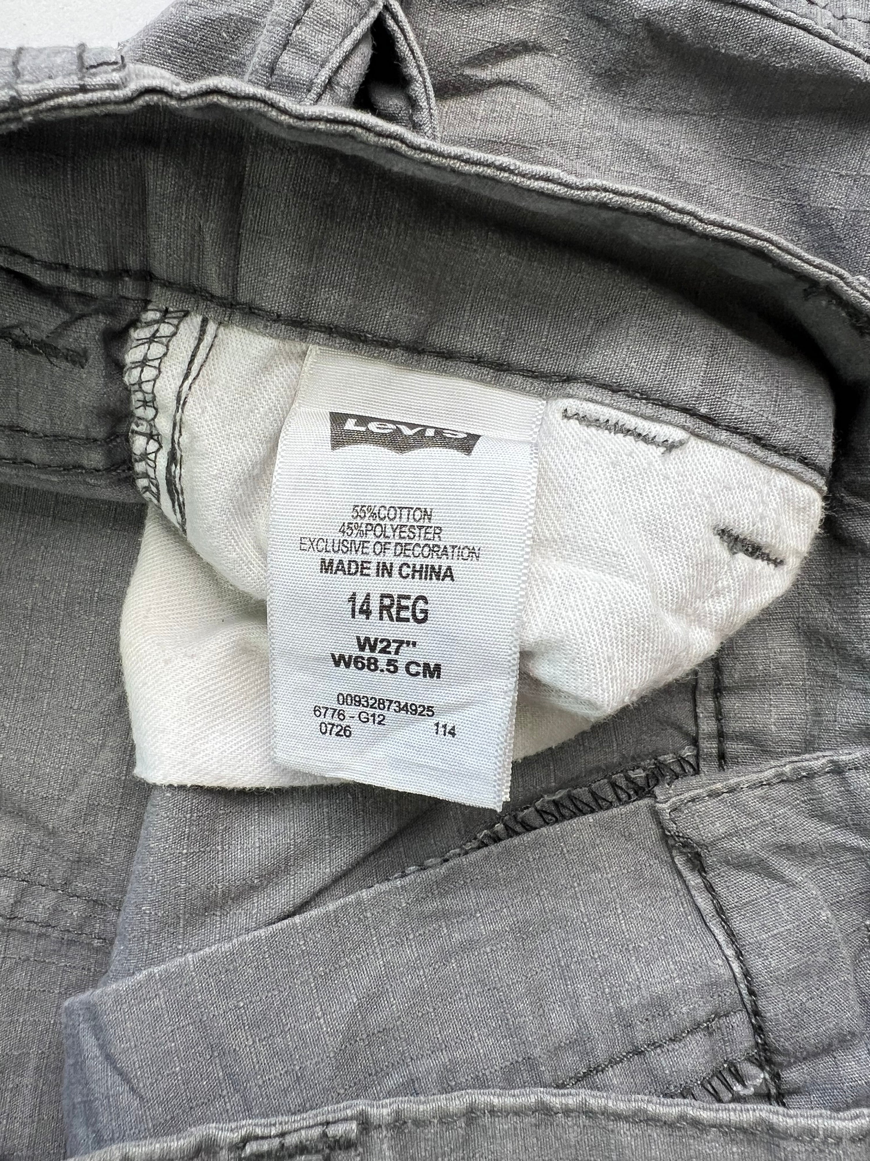 LEVIS CARGO SHORTS GREY - W29/W30