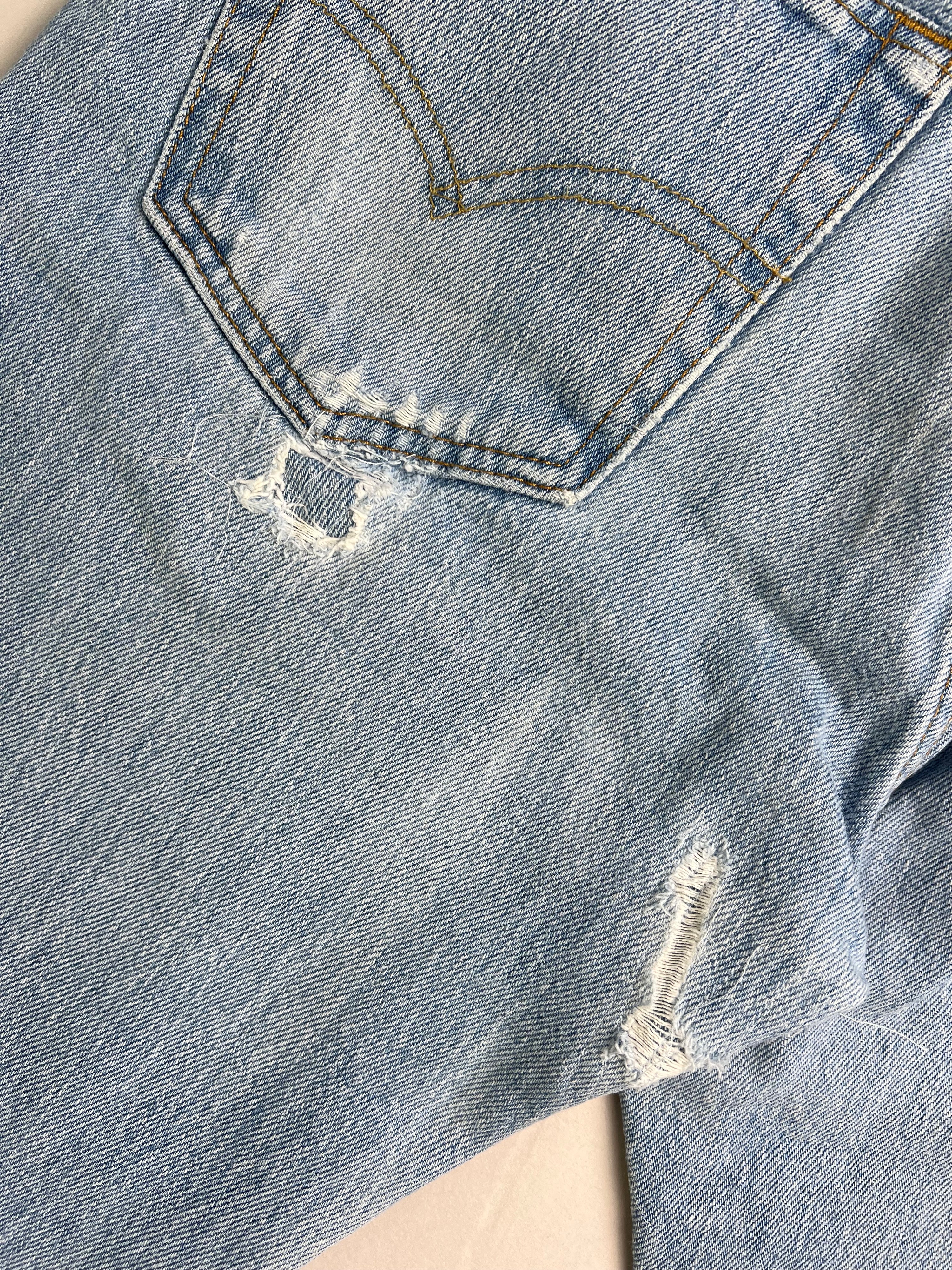 LEVIS 501 JEANS SHORTS LIGHT BLUE WASH - W30