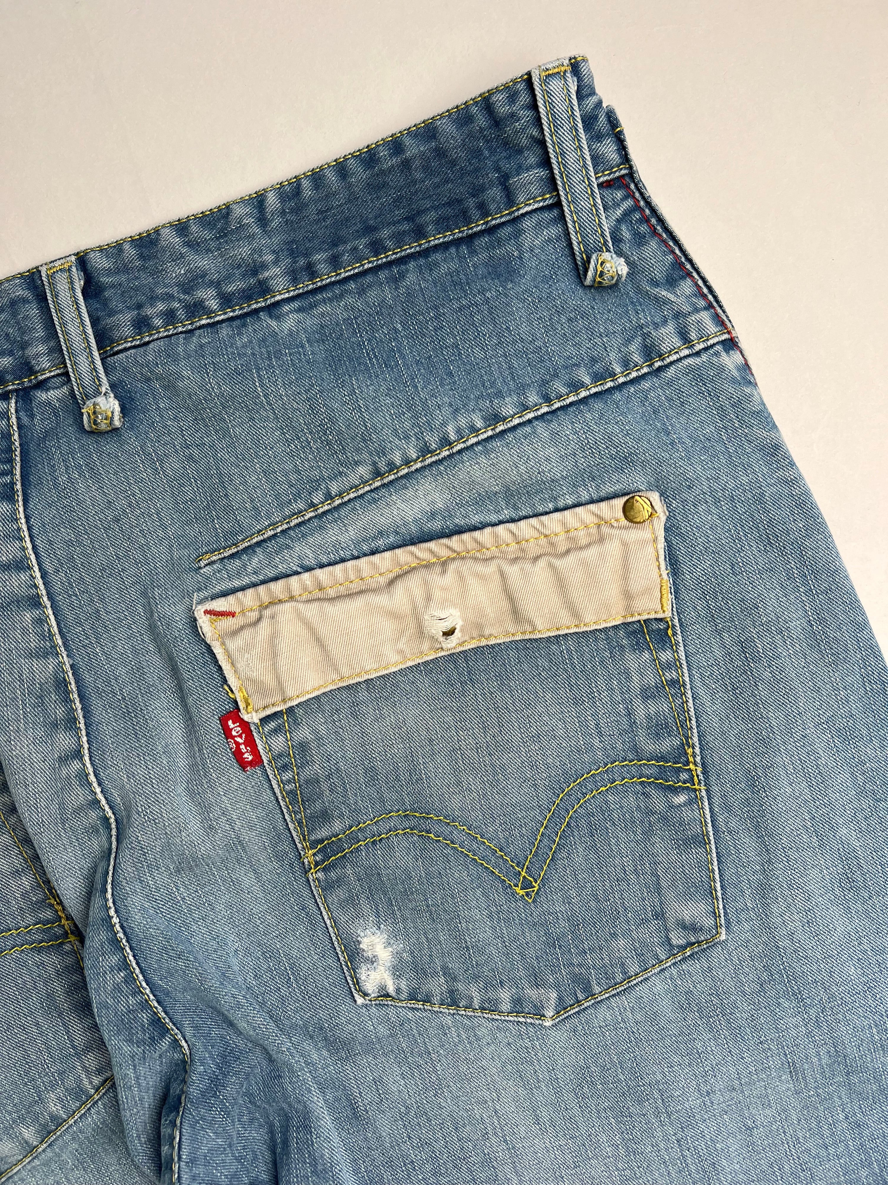 LEVIS ENGINEERED JEANS SHORTS LIGHT BLUE - W31