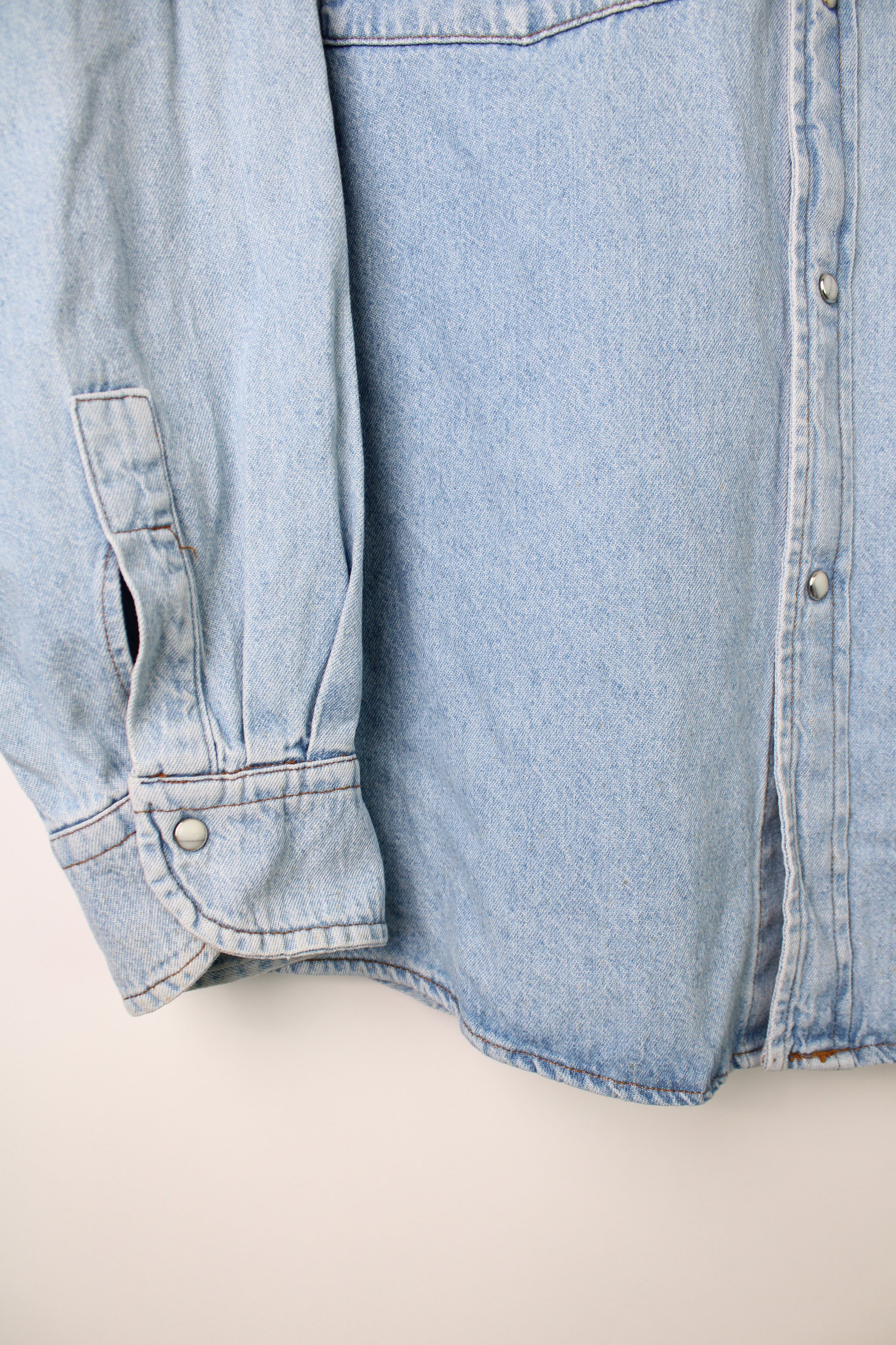 LEVIS VINTAGE WESTERN DENIM SHIRT ORANGE TAB 1980 VTG - L