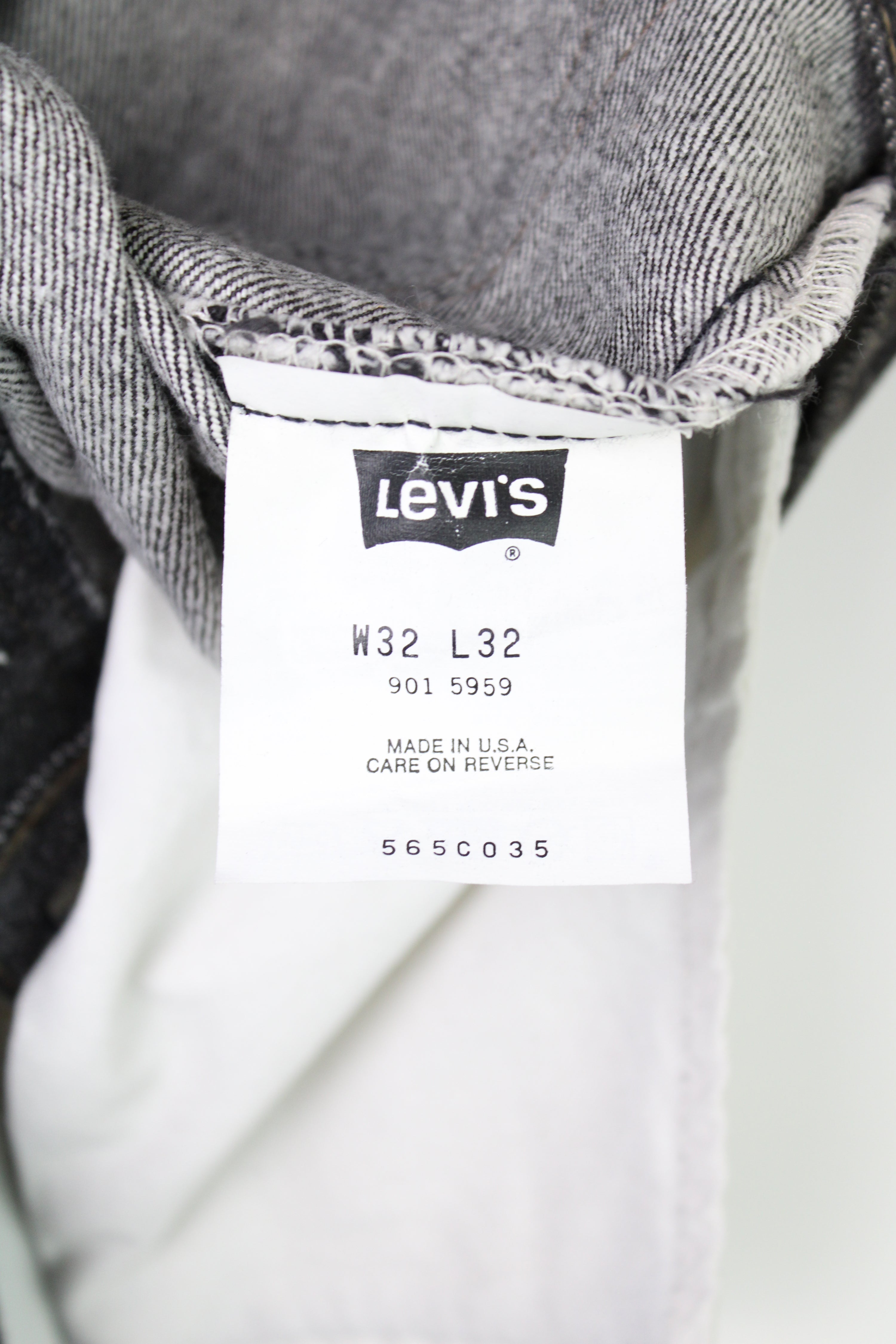 LEVIS 501 901 JEANS 501 BLACK DENIM MADE IN USA - W32