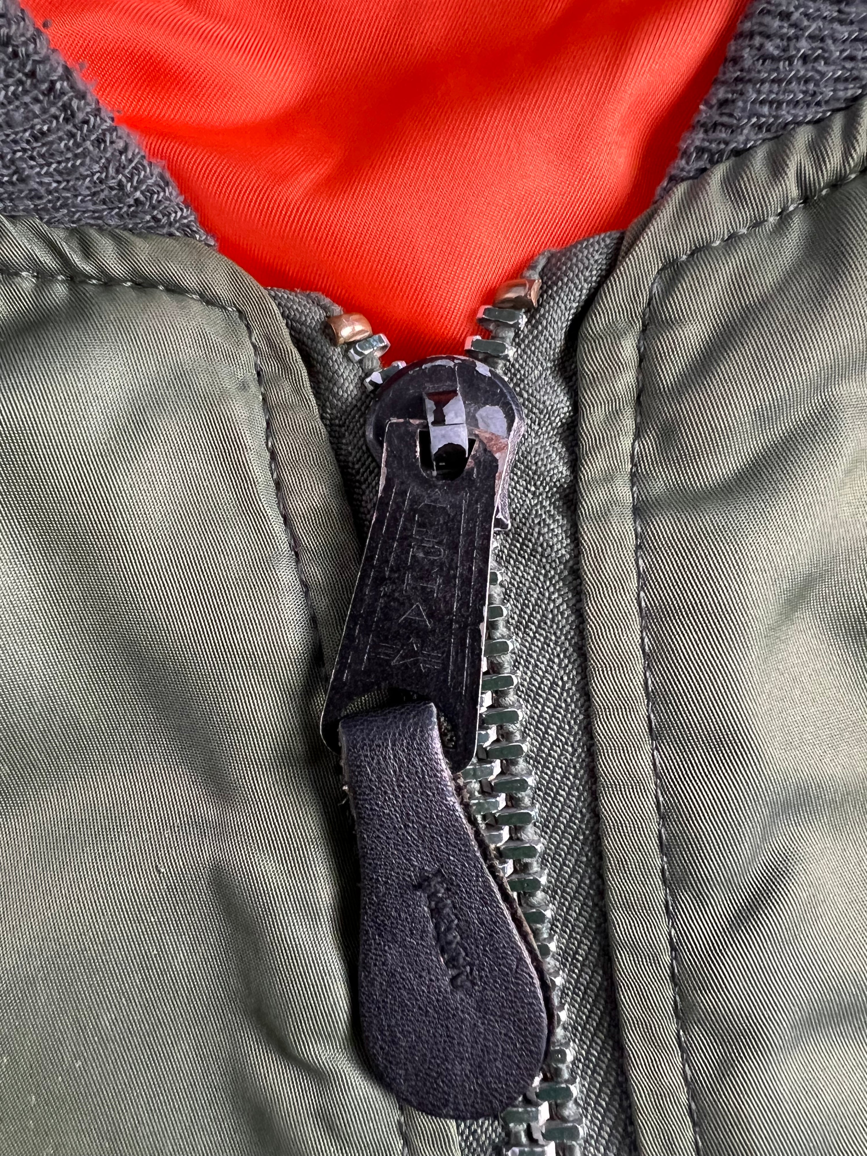 ALPHA INDUSTRIES BOMBER JACKET MA1 GREEN MADE IN USA - M