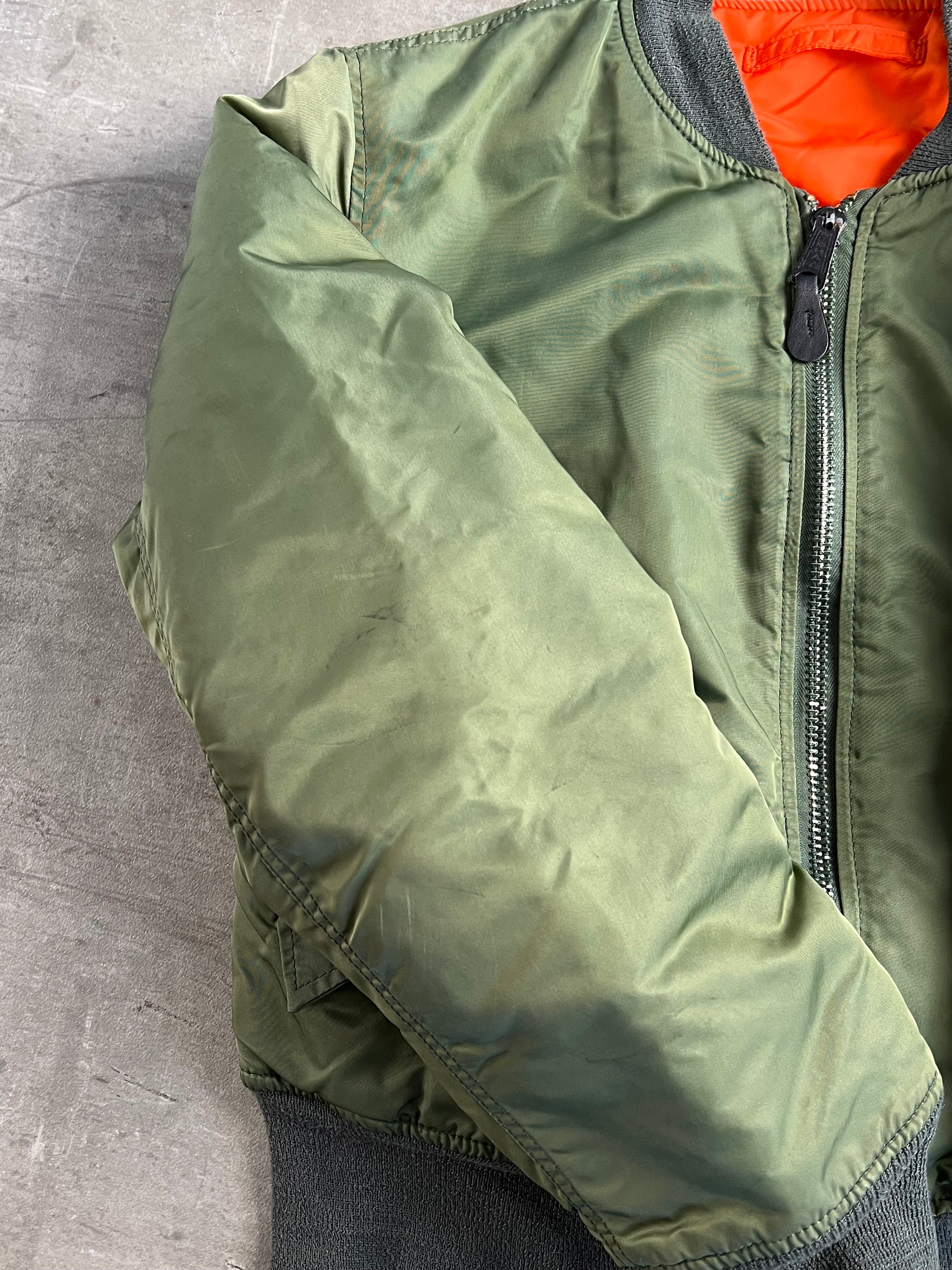 ALPHA INDUSTRIES BOMBER JACKET MA1 GREEN MADE IN USA - M