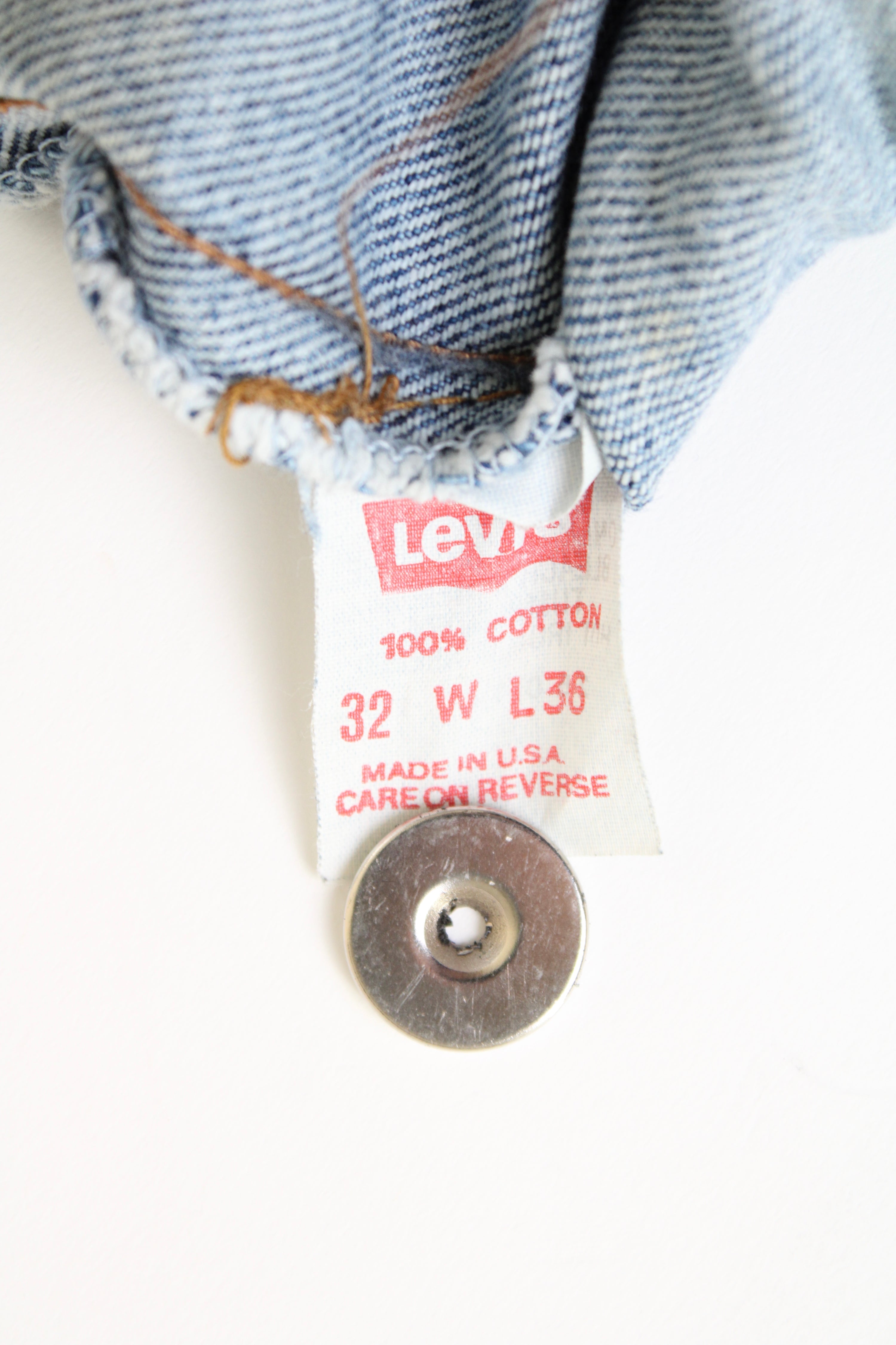 LEVIS 501 XX VINTAGE JEANS MEDIUM WASH MADE IN USA - W32