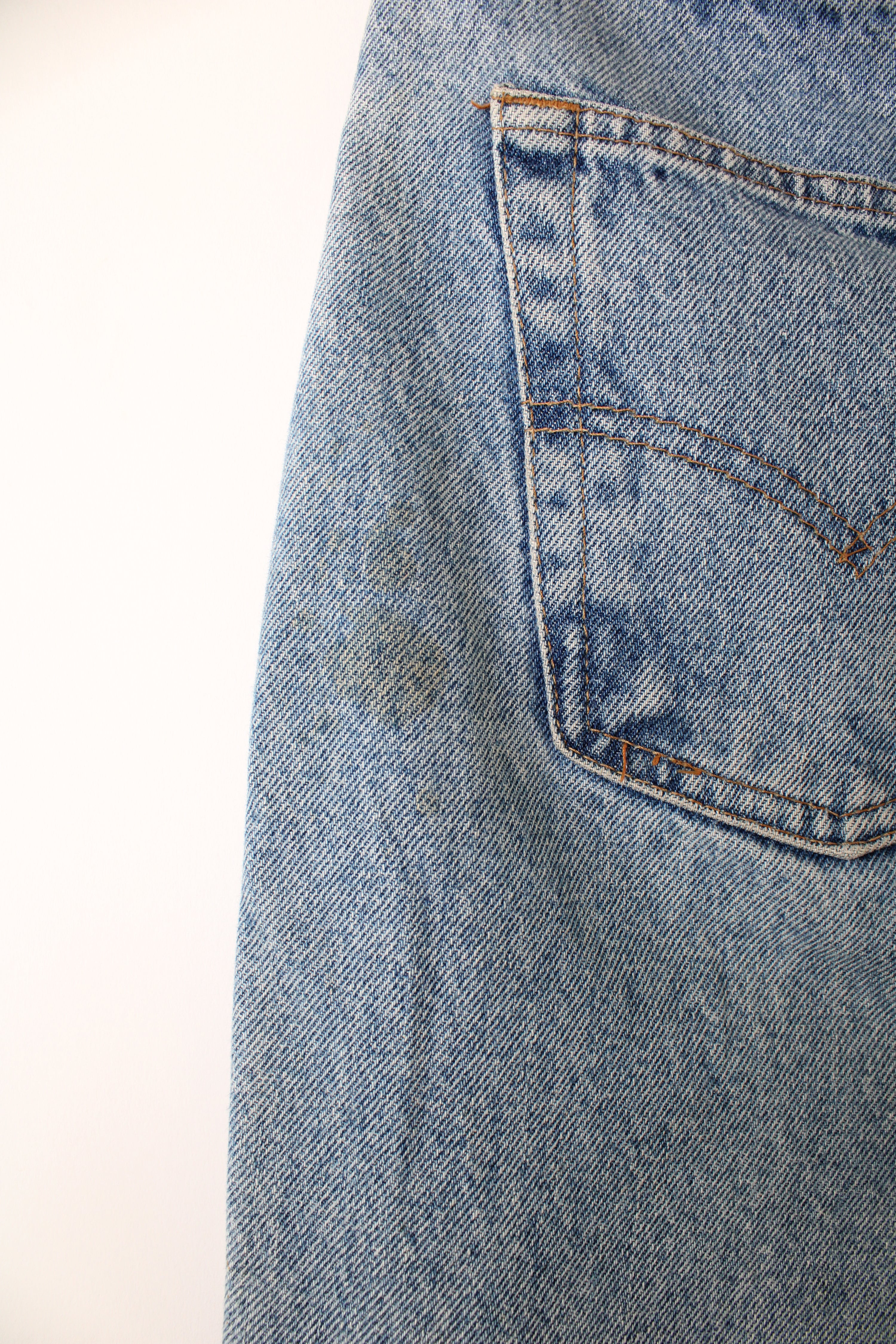 LEVIS 501 XX VINTAGE JEANS MEDIUM WASH MADE IN USA - W32