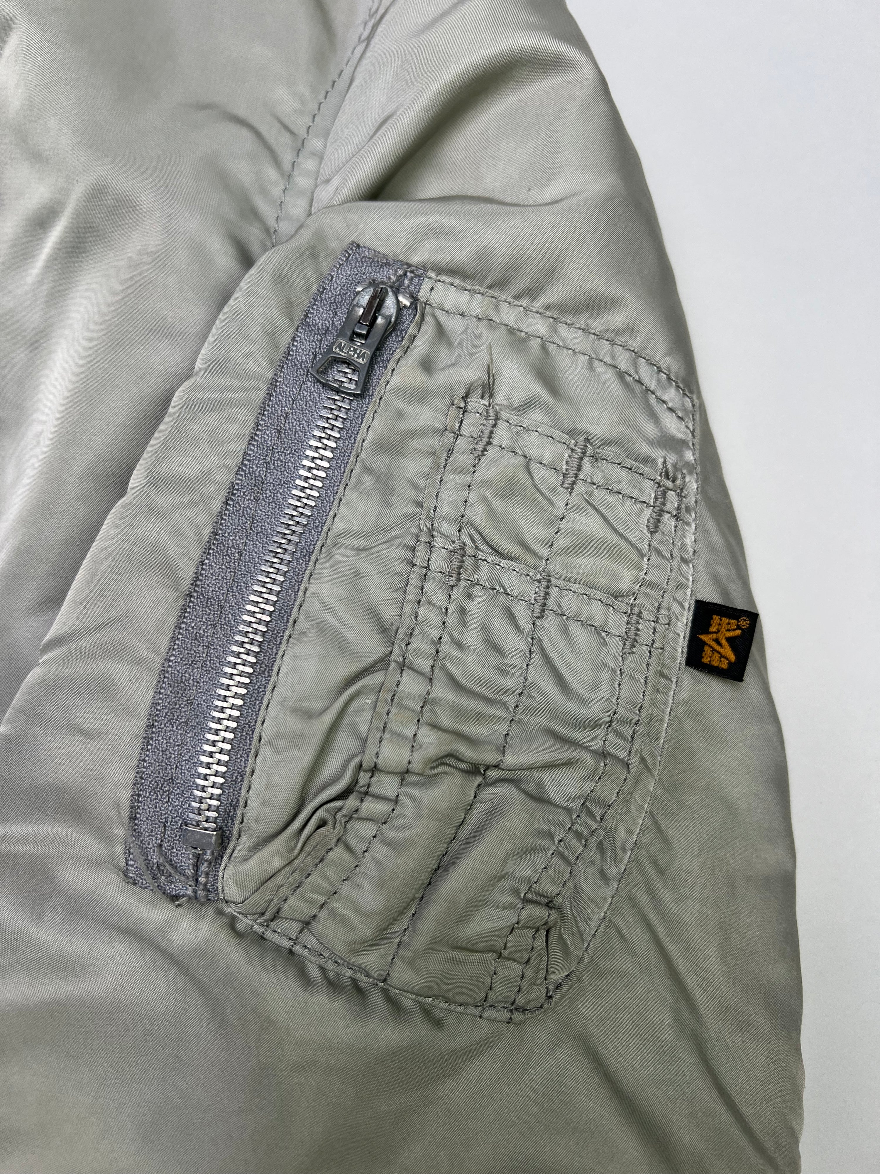 ALPHA INDUSTRIES MA-1 BOMBER JACKET FADED GREEN MADE IN USA - L