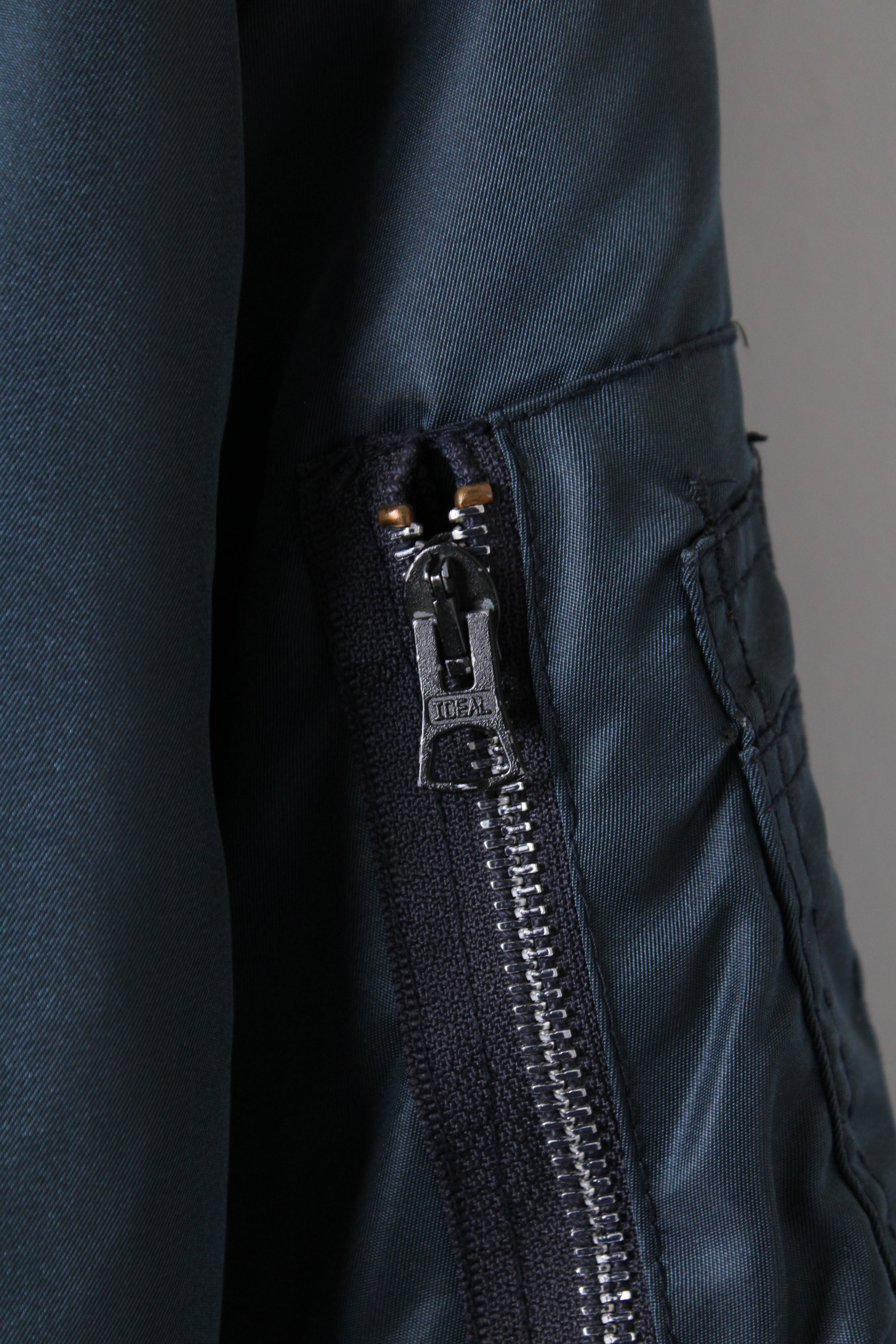 WILKER MA-1 BOMBER JACKET BLUE MADE IN USA - L