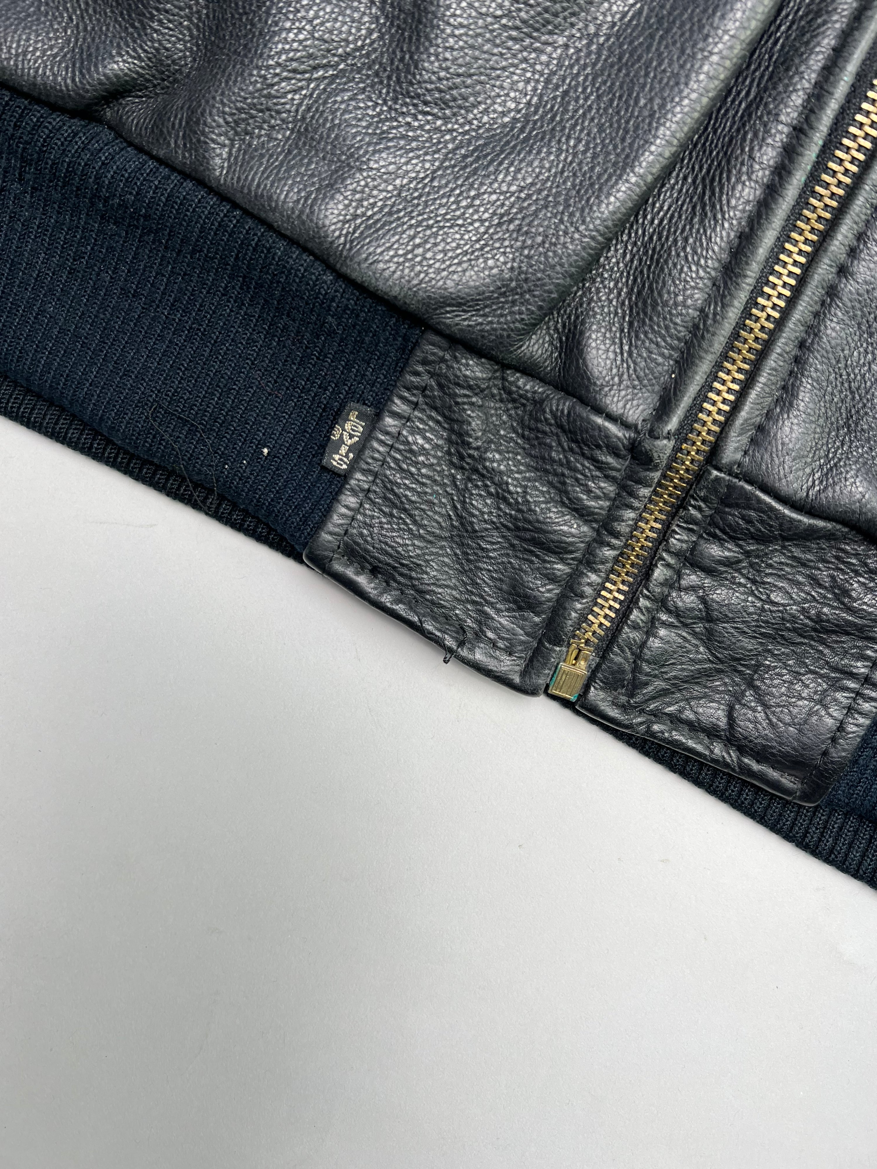 LEVIS LEATHER FLIGHT BOMBER JACKET GOOSE DOWN VEST BLACK - XL