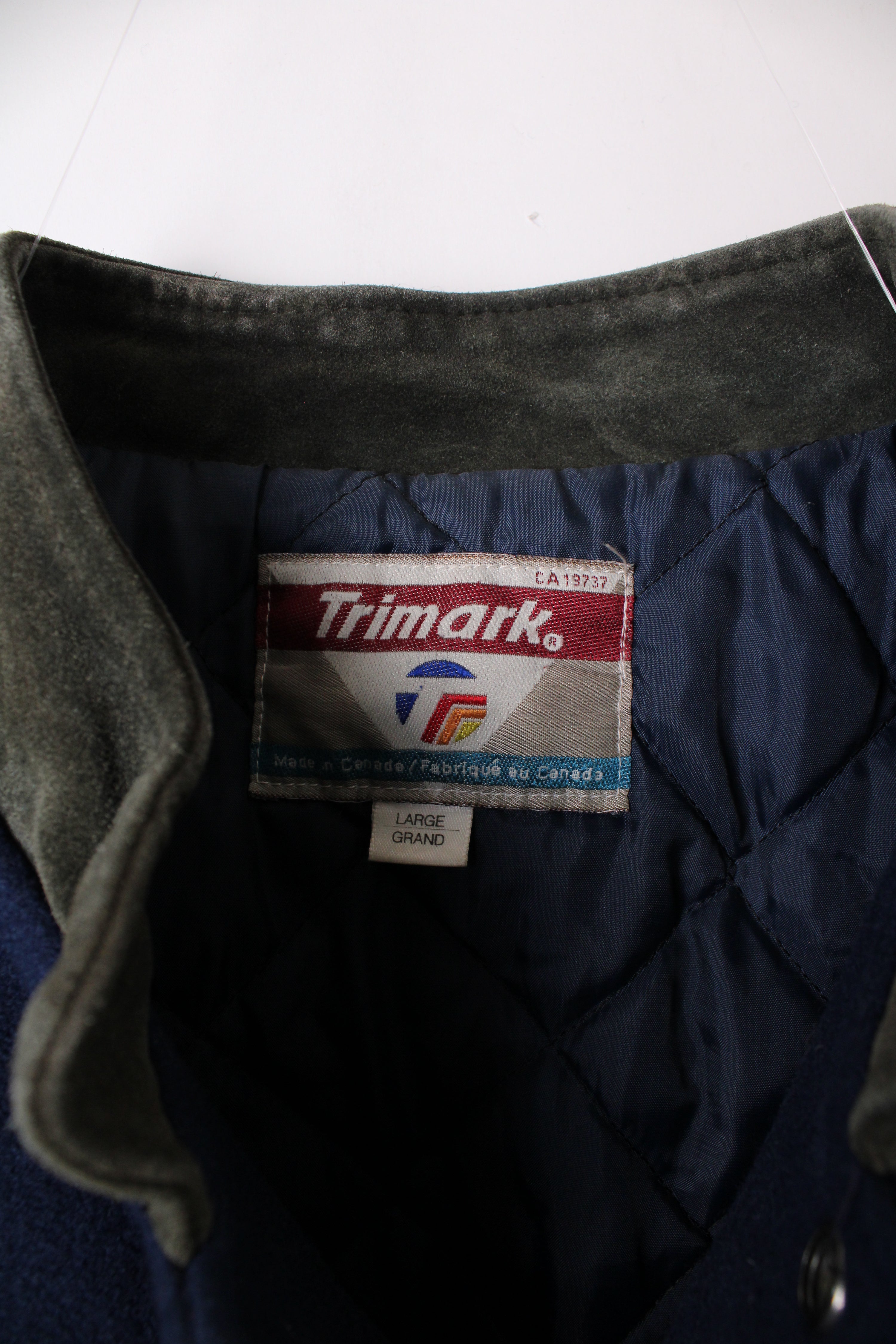 TRIMARK VARSITY JACKET MADE IN CANADA - LARGE