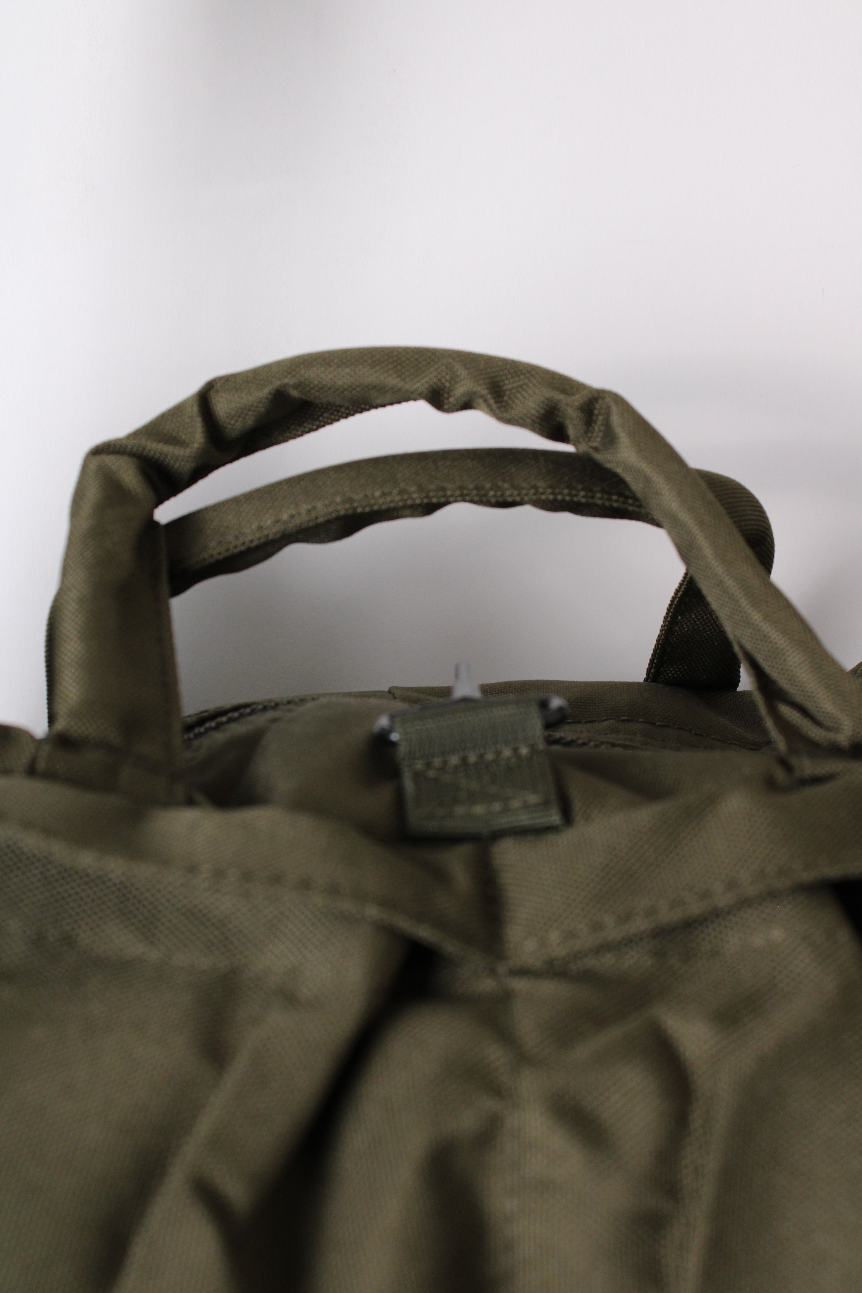 US ARMY AIR FORCE HELMET FLIGHT BAG GREEN