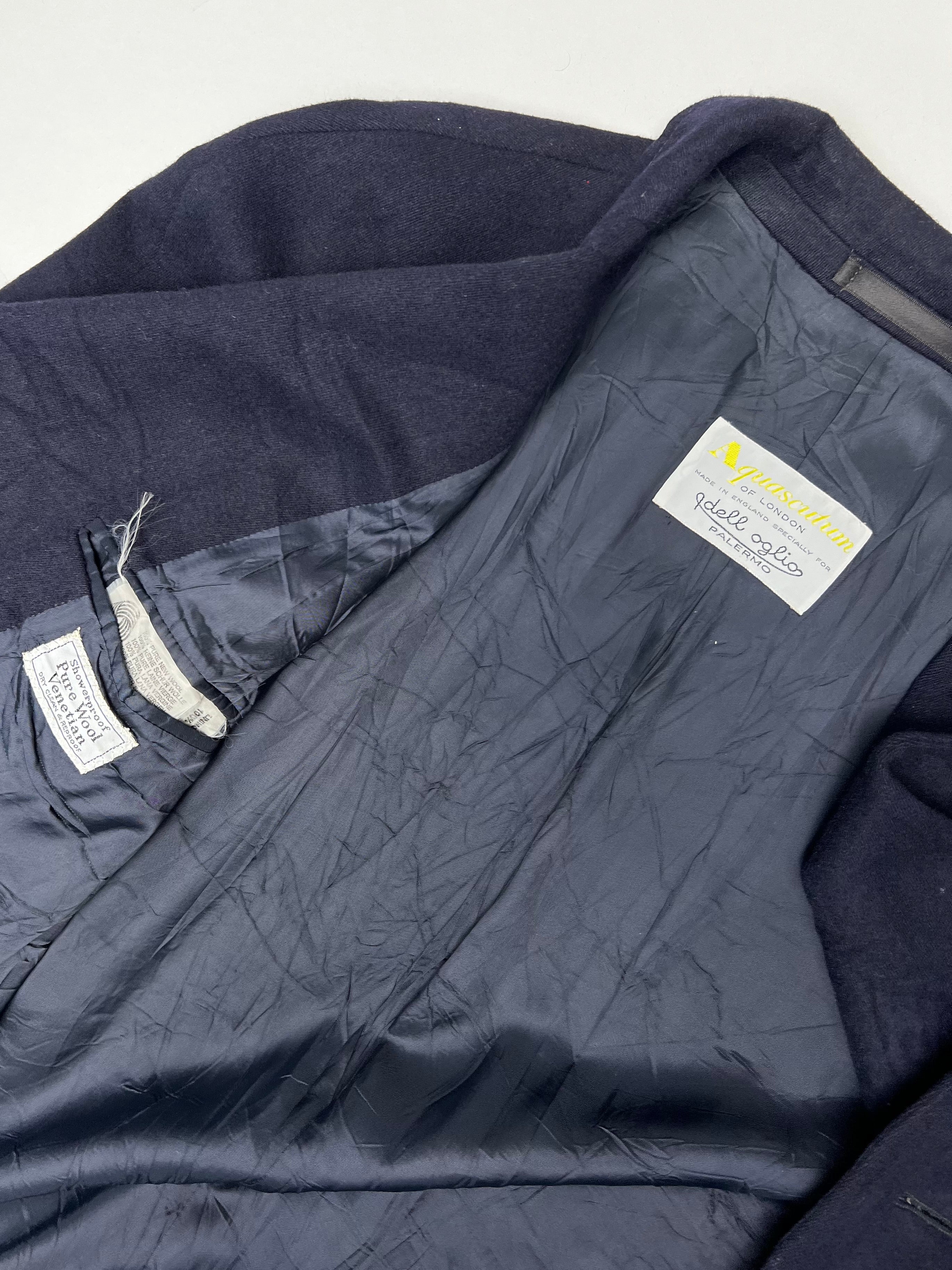 AQUASCUTUM VINTAGE WOOL COAT NAVY BLUE - L/XL