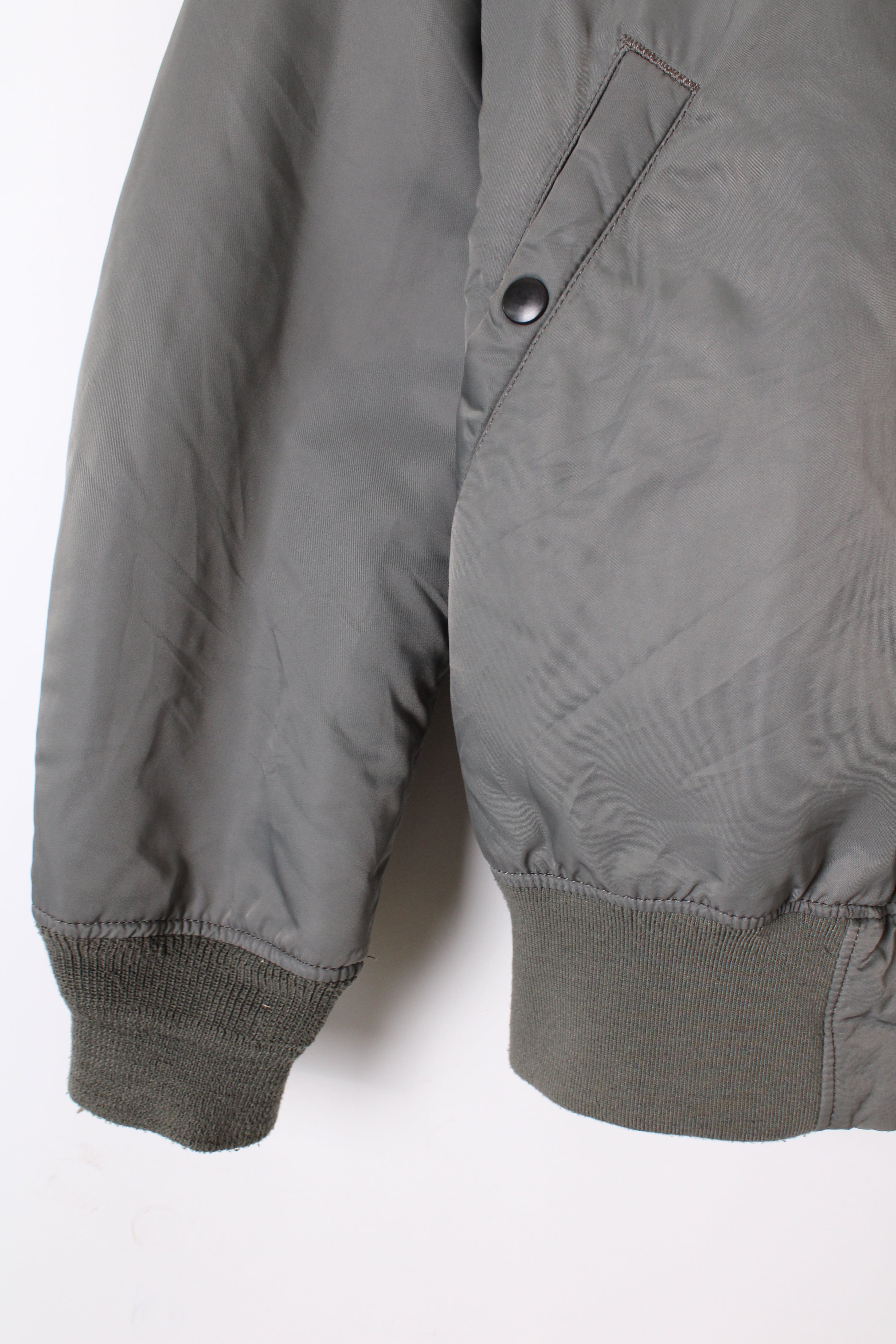 ALPHA INDUSTRIES MA-1 BOMBER JACKET GREEN - M