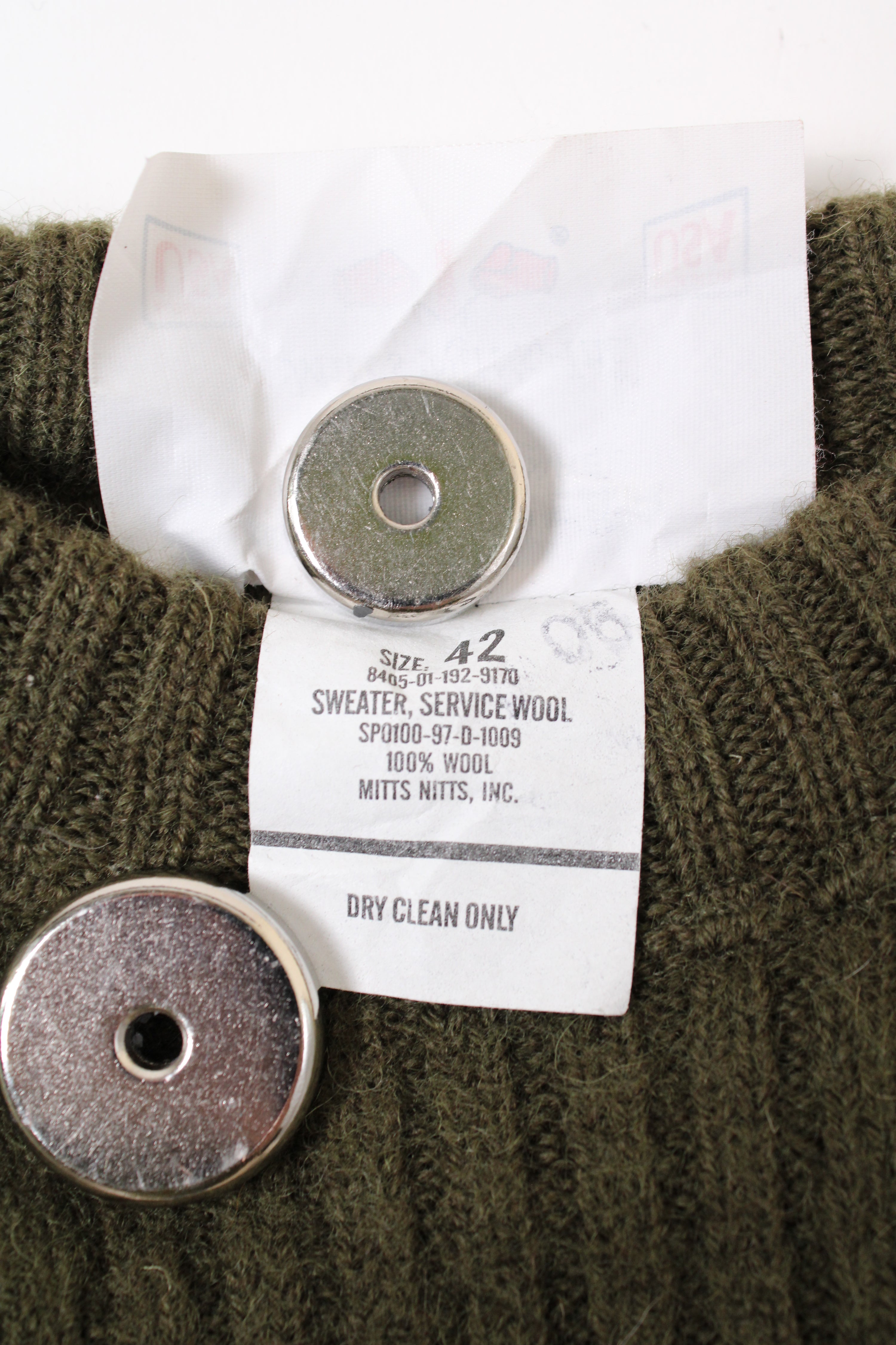 US ARMY VINTAGE SWEATER OLIVE GREEN MADE IN USA - M/L