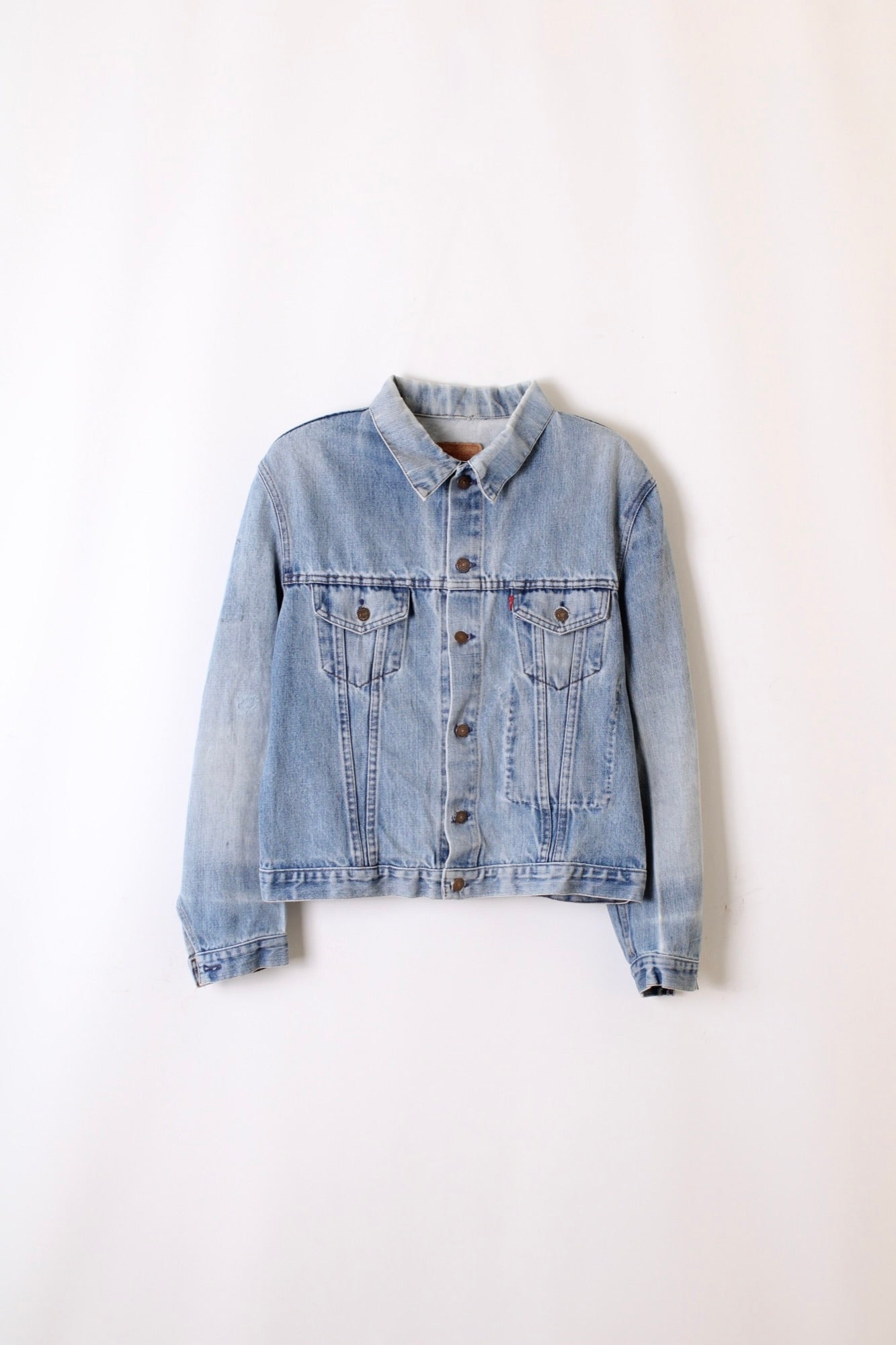 LEVIS VINTAGE DENIM TRUCKER JACKET VTG FADING TYPE 2 BLUE - M/L