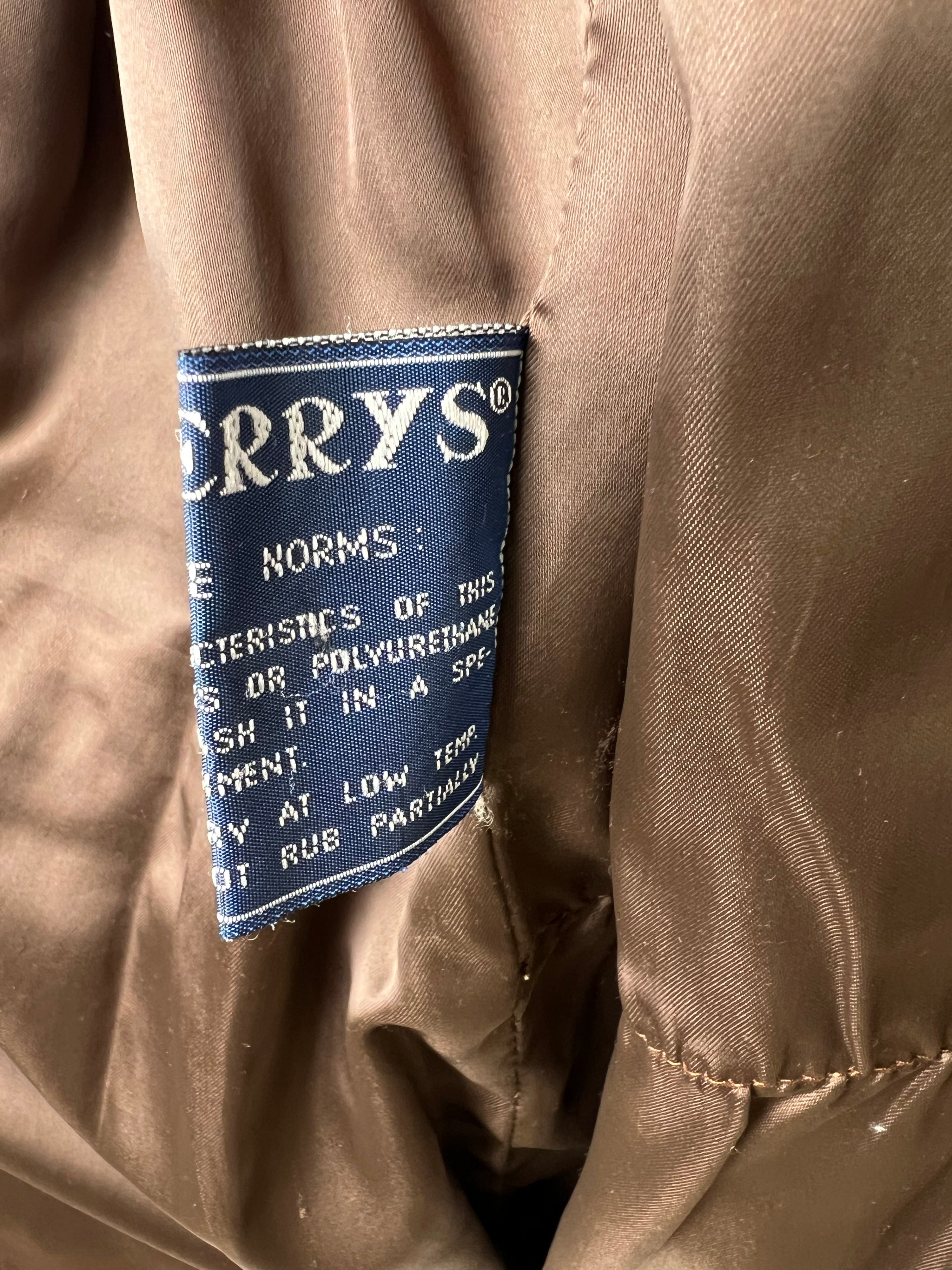 BURBERRY VINTAGE LONG PUFFER JACKET BROWN - M/L