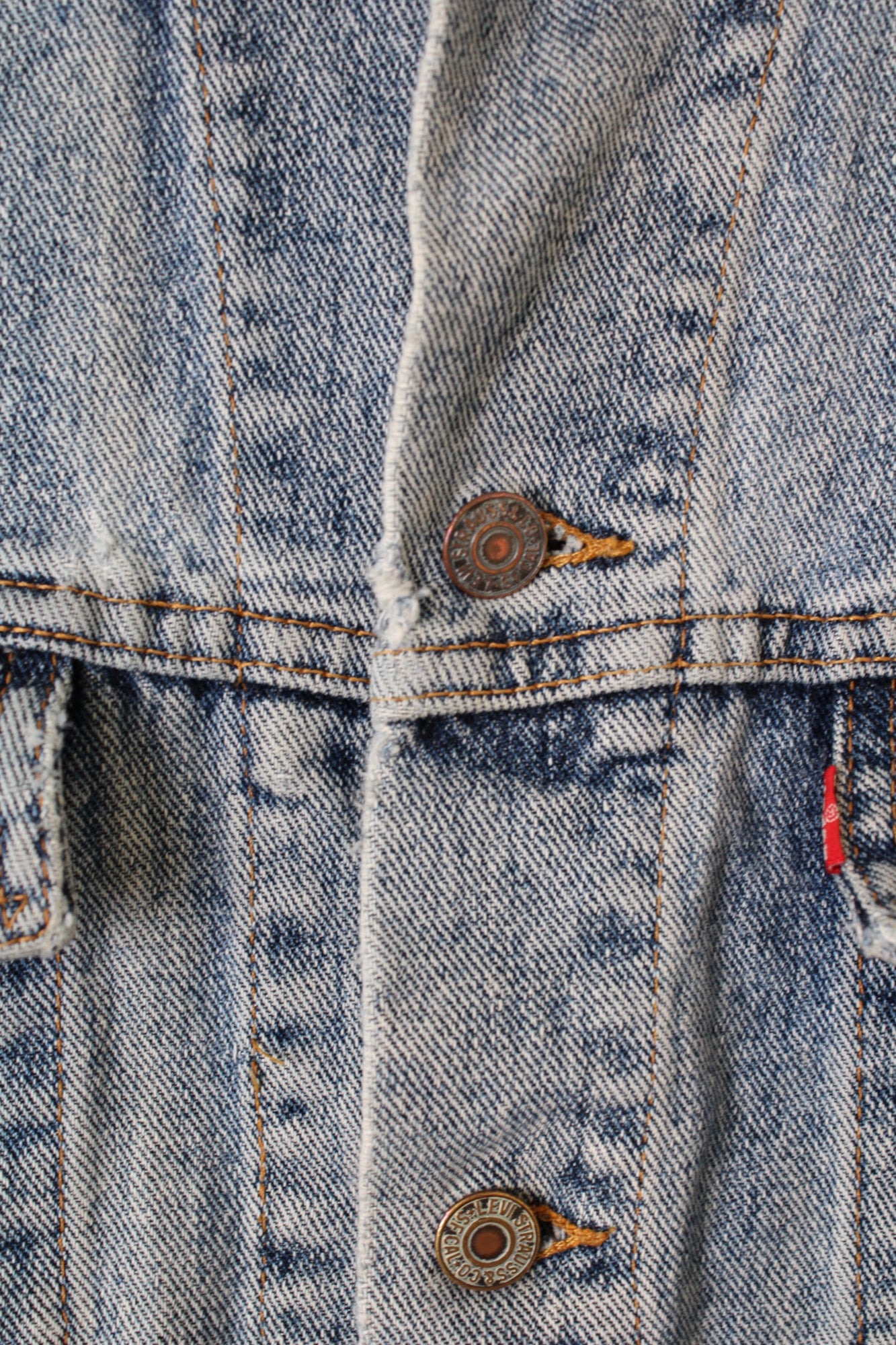 LEVIS VINTAGE DENIM TRUCKER JACKET VTG FADING MEDIUM BLUE - L
