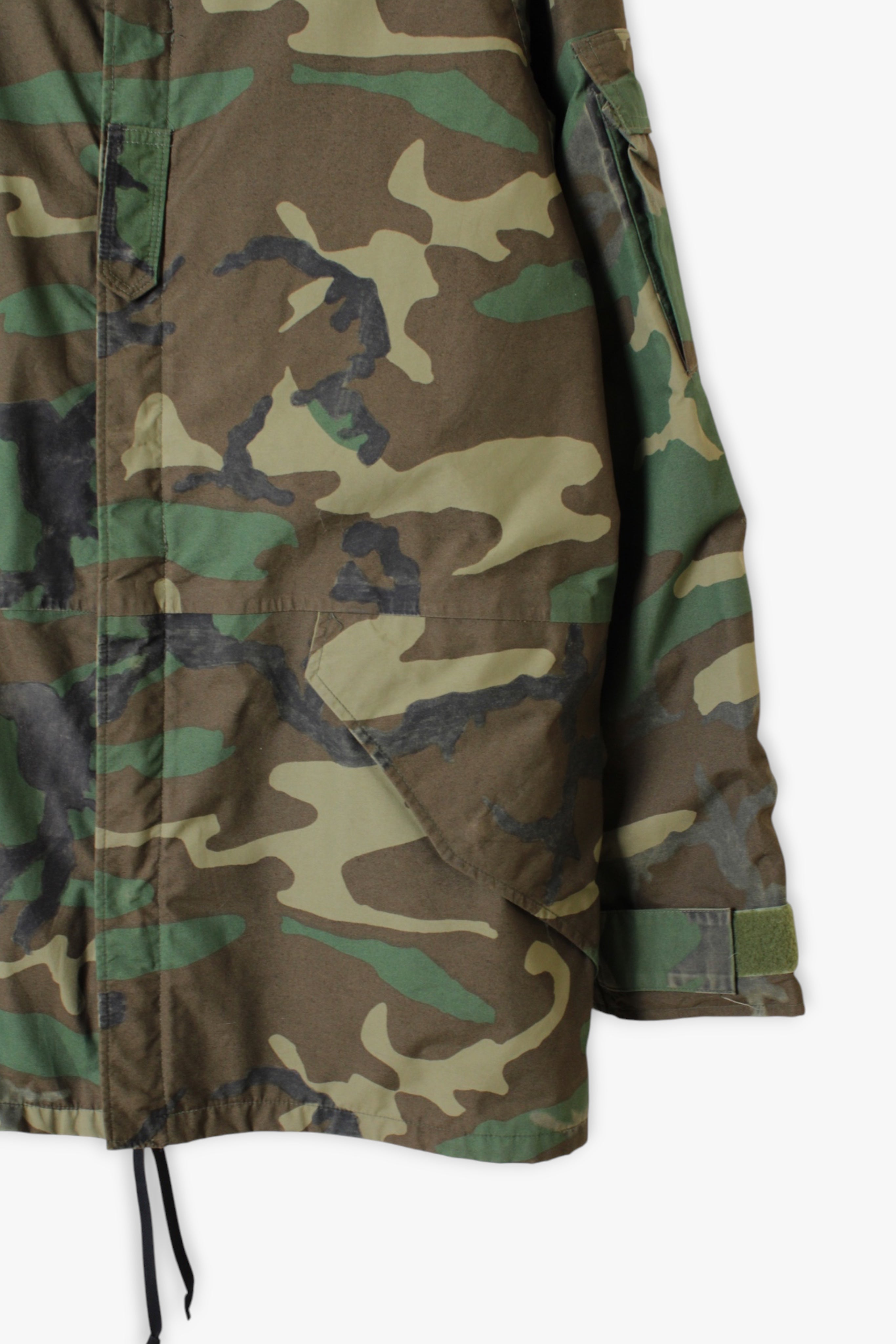 VINTAGE US ARMY GORE-TEX PARKA ECWCS