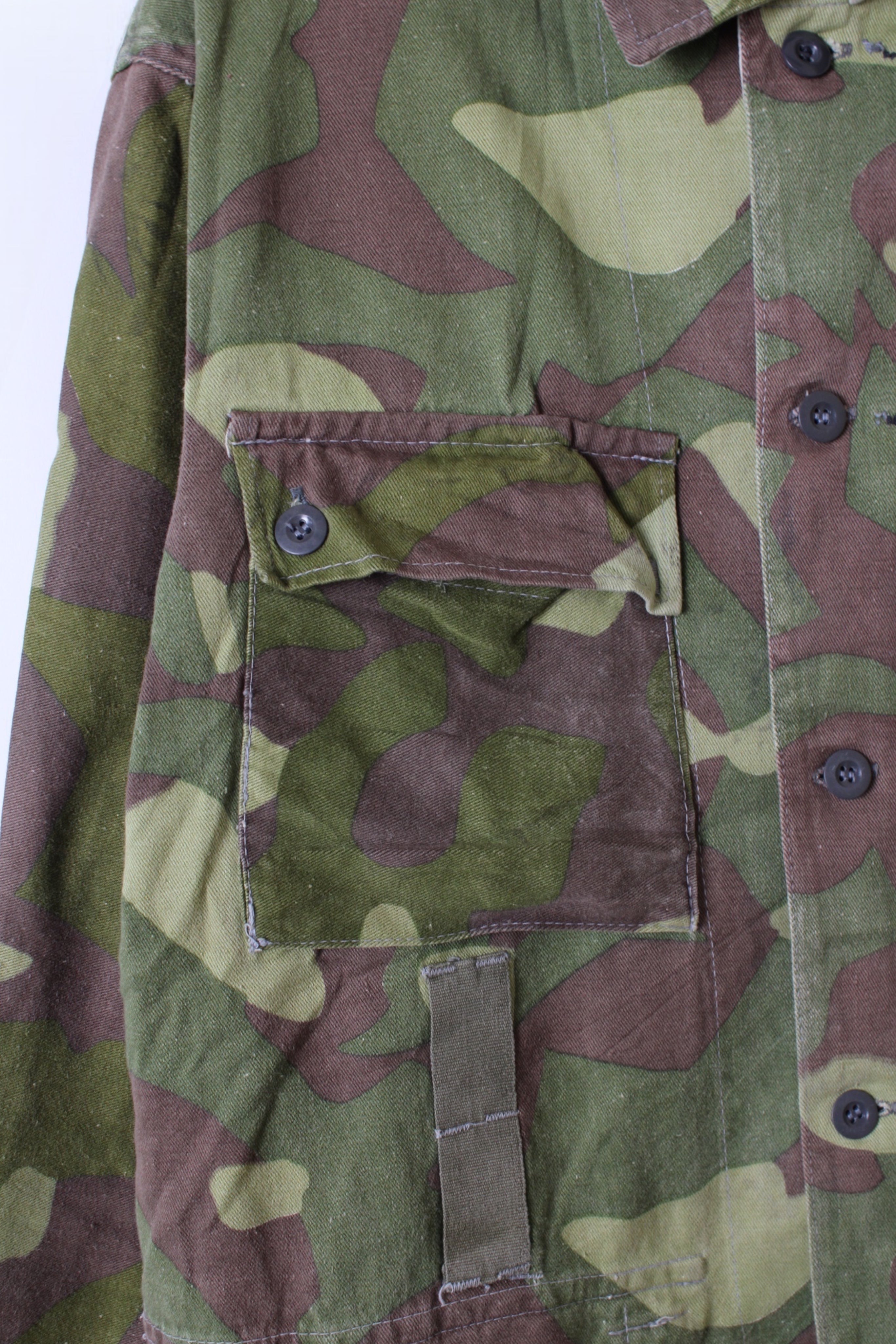 VINTAGE FINNISH ARMY M-62 REVERSIBLE FIELD JACKET