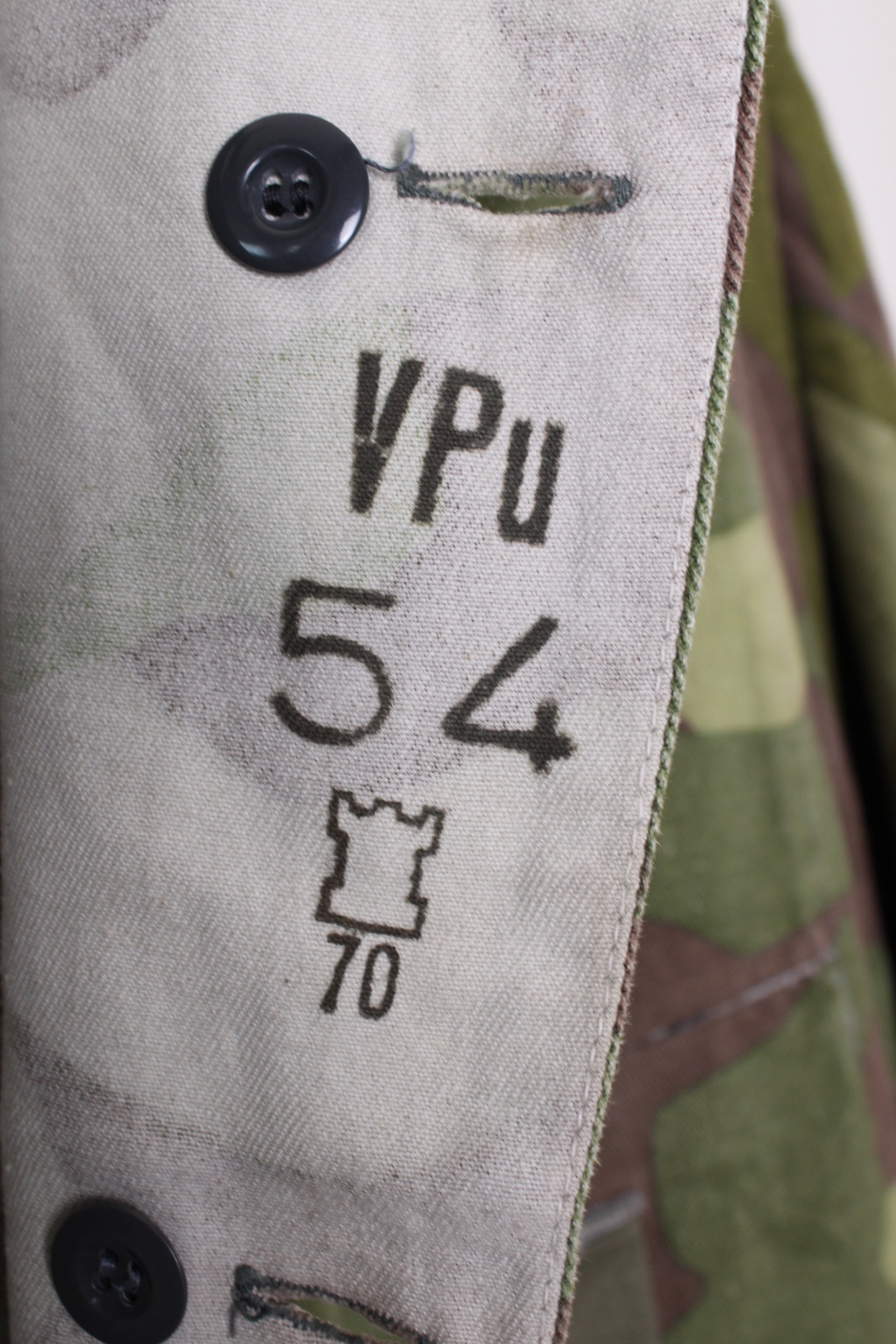 VINTAGE FINNISH ARMY M-62 REVERSIBLE FIELD JACKET