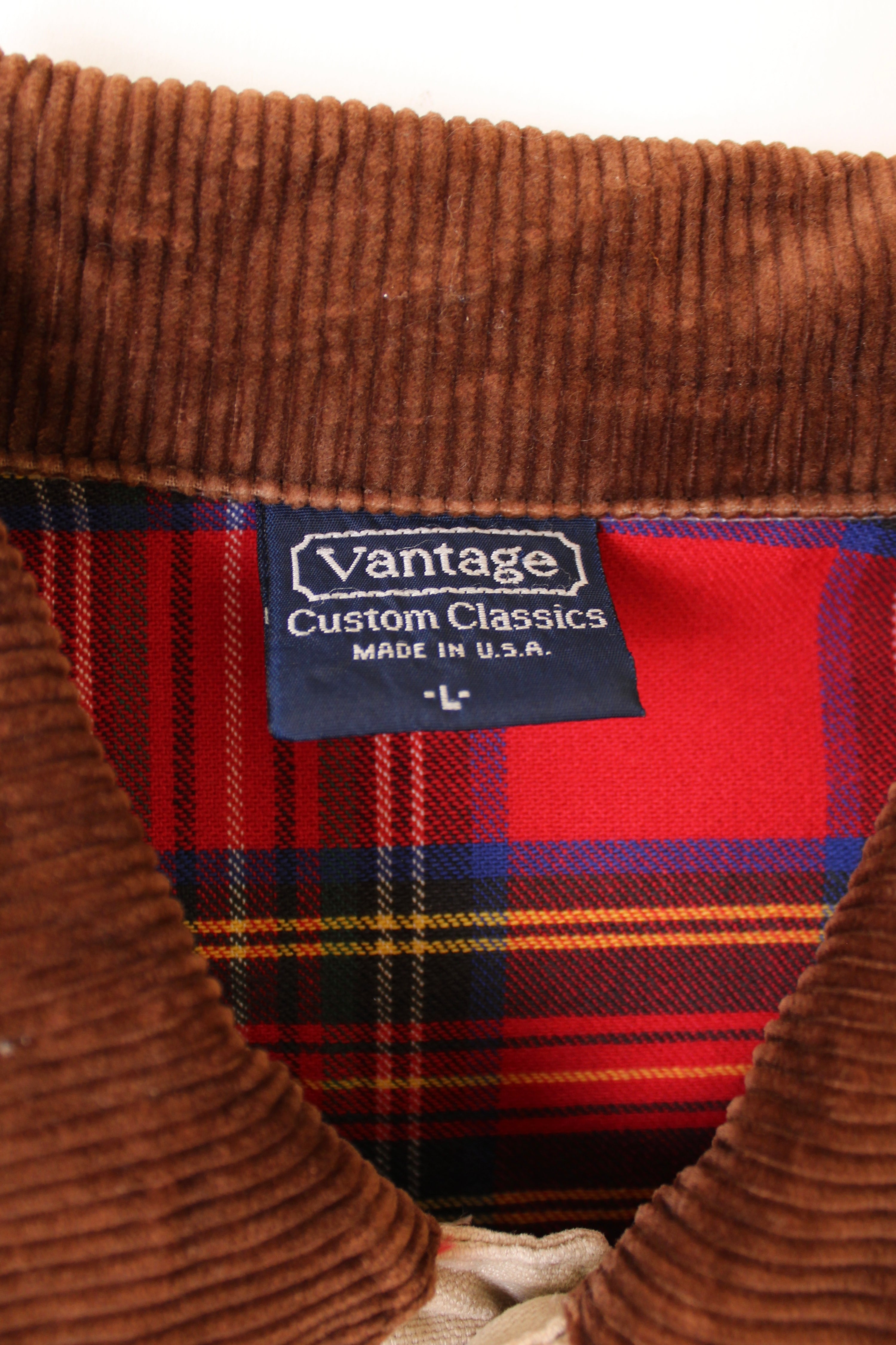 VINTAGE HUNTING JACKET CHORE COAT CANVAS BEIGE MADE IN USA - L